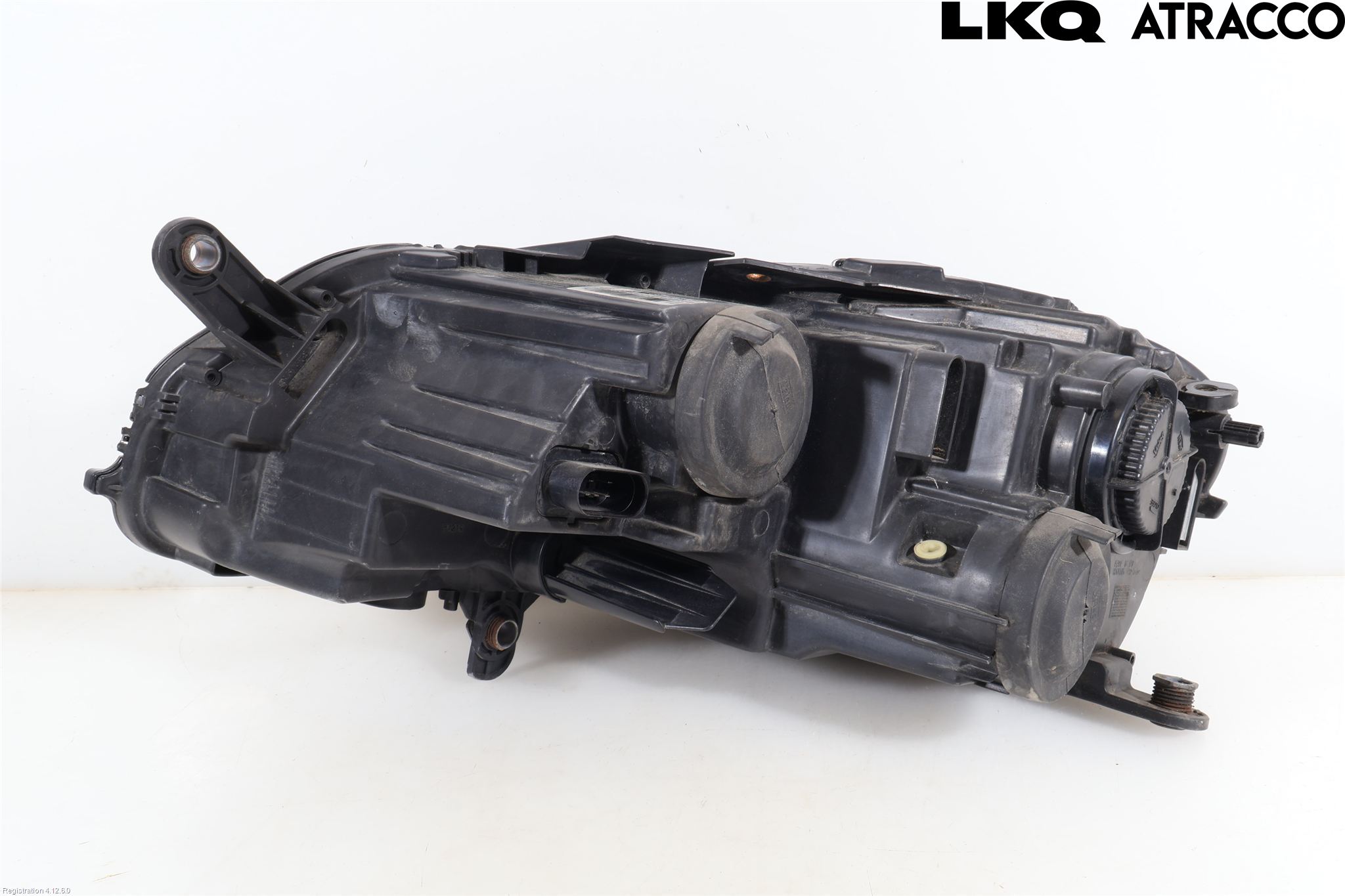 Volkswagen VW PASSAT 05-11 Strålkastare Höger
