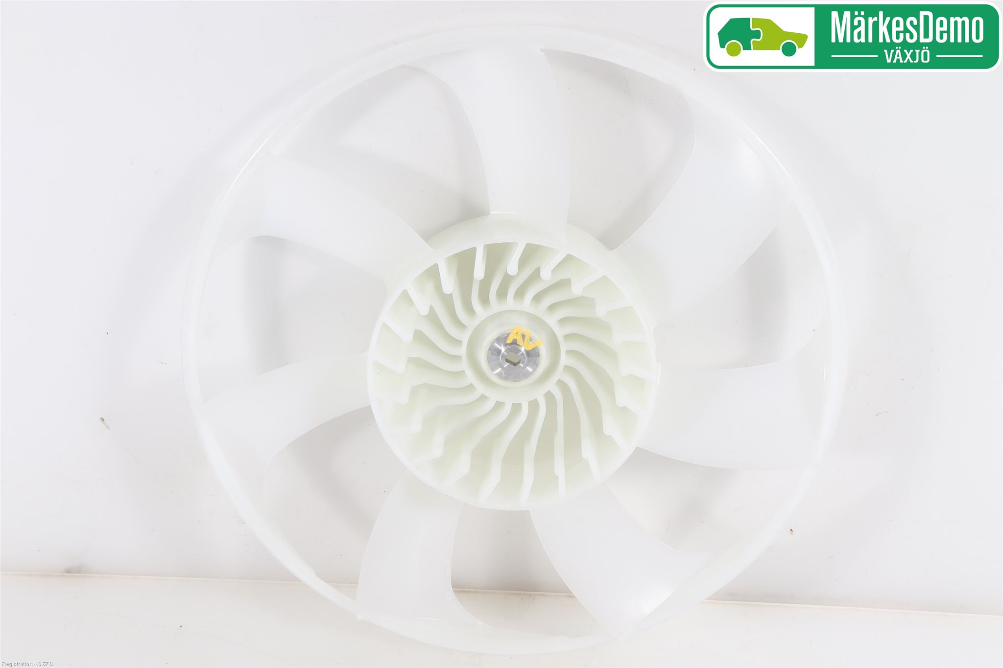 Toyota RAV4 13-18 Kylfläkt-Vinge