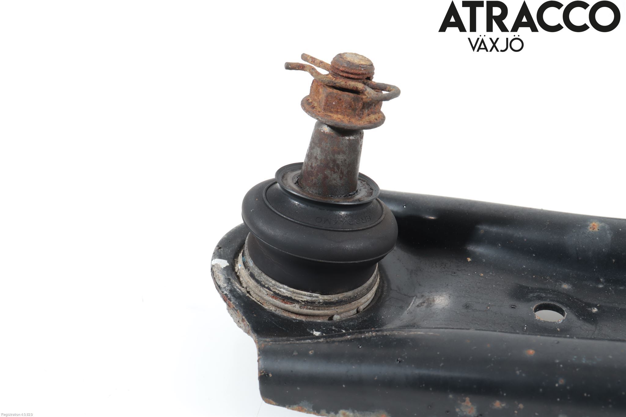 Suzuki SWIFT 17-24 Bärarm Fram Undre Hö