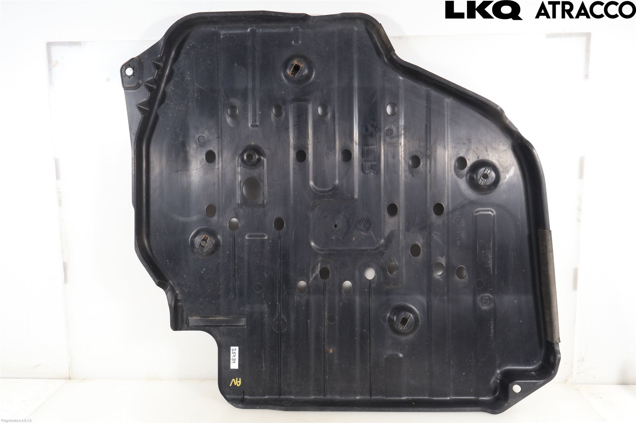 Toyota iQ Bränsletank Skyddsplåt