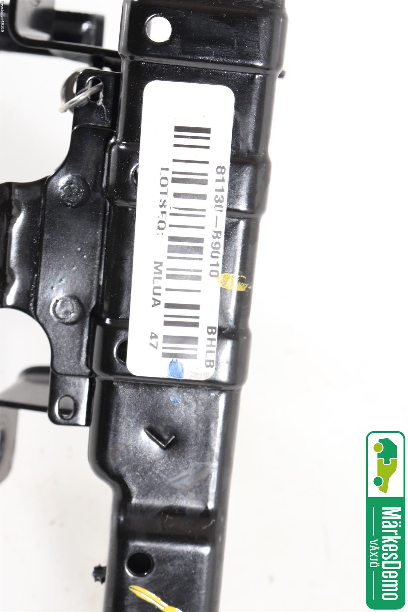 Hyundai i10 BA 17-20 Huvlås