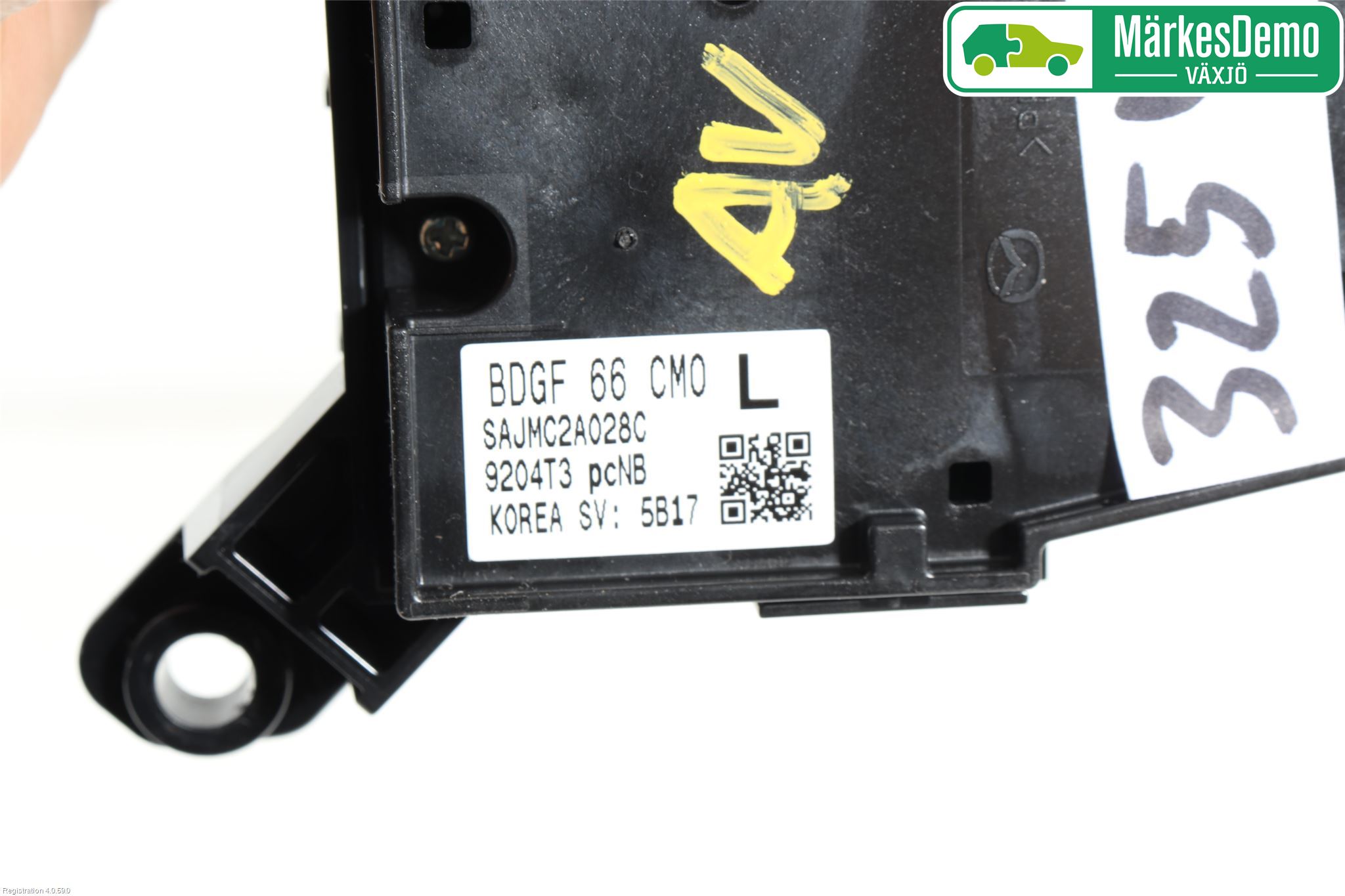 Mazda CX-30 20- Strömställare Multifunktion