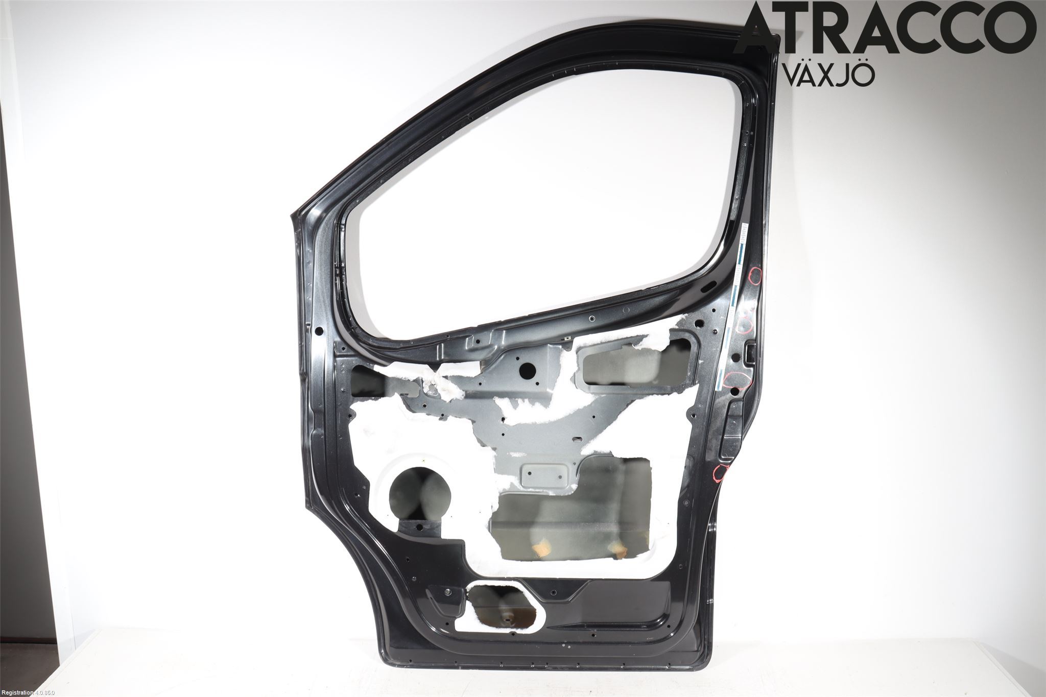 Opel VIVARO 01-14 Dörr Fram Höger