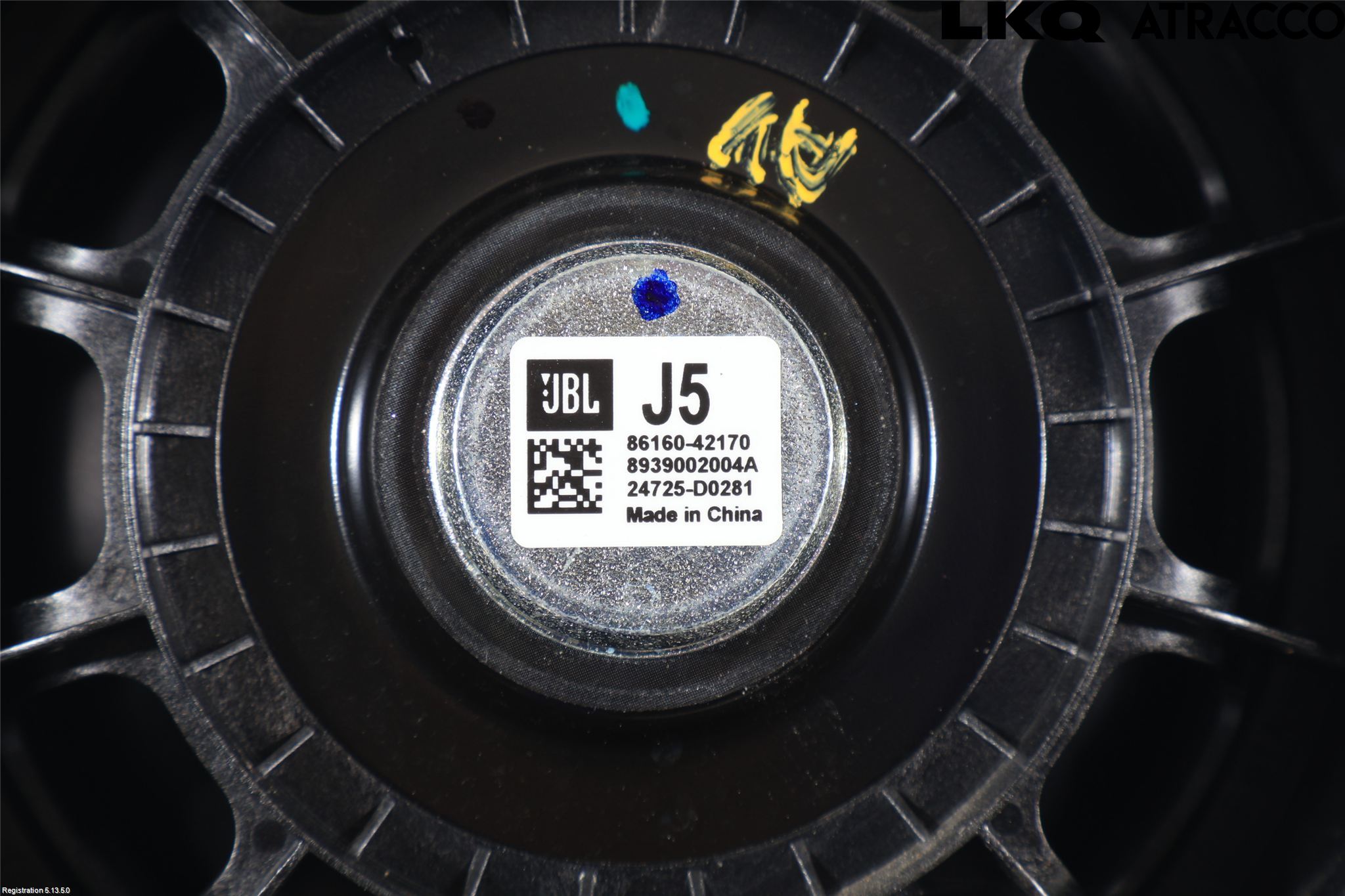 Toyota bZ4X EA10 22- Högtalare