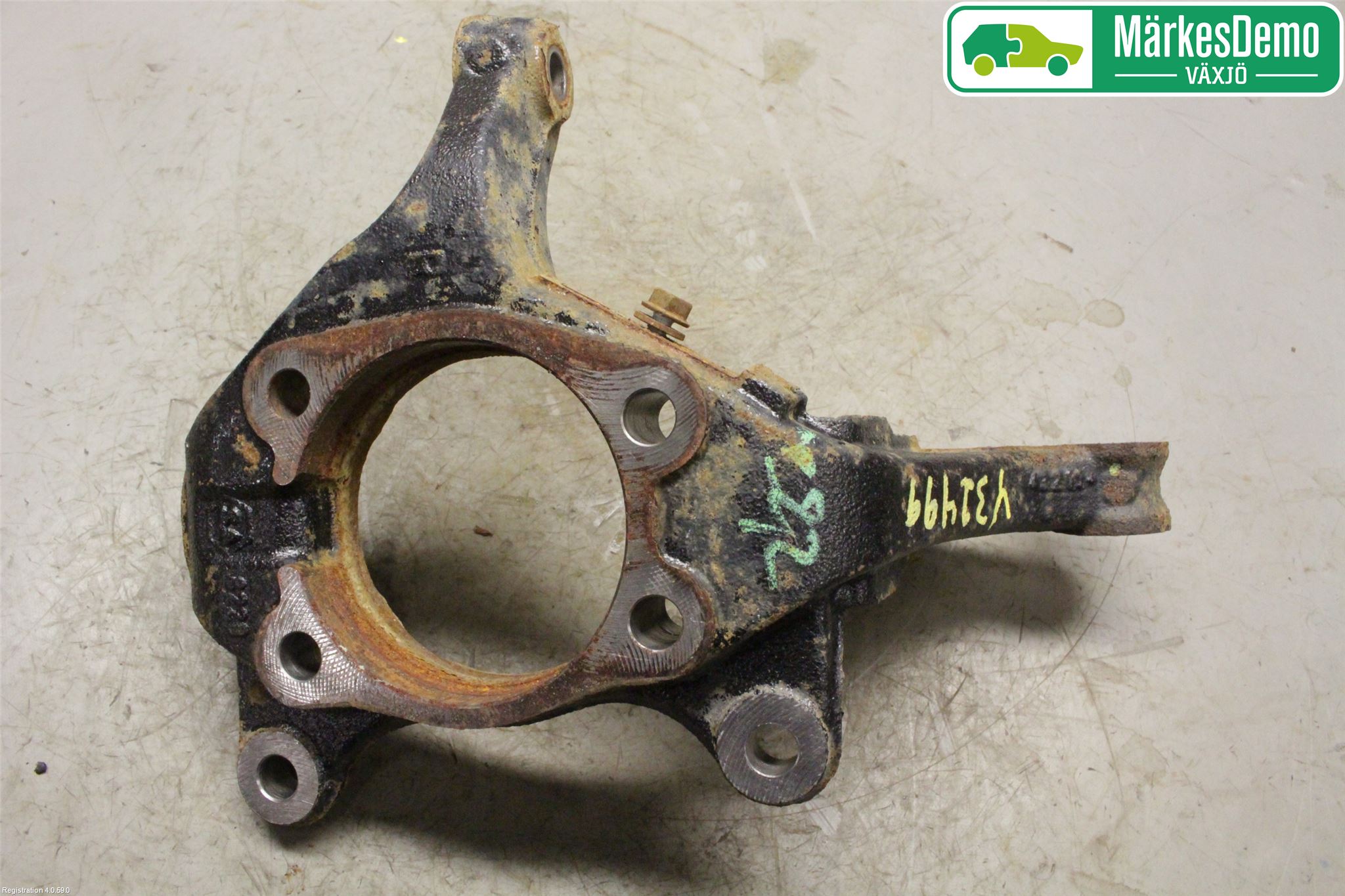 Toyota AURIS 13-19 Styrspindel Lagerhus Hö