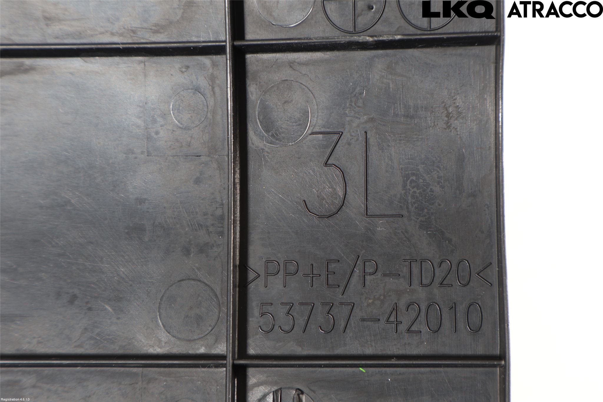 Toyota RAV4 19- Hasplåt Plåt-Plast