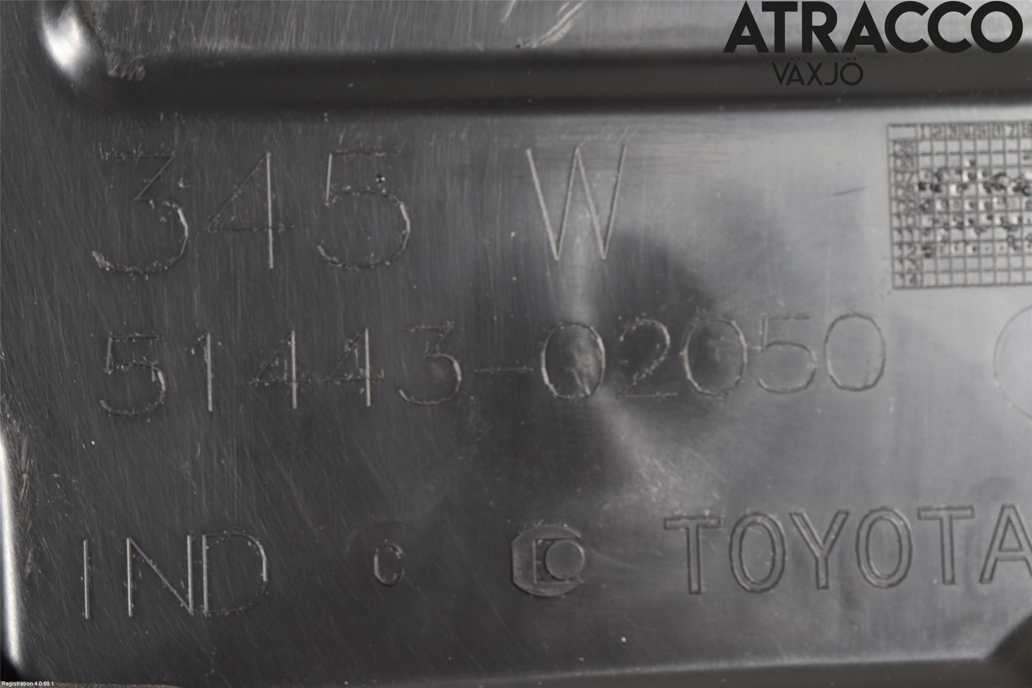 Toyota AURIS 13-19 Hasplåt Plåt-Plast