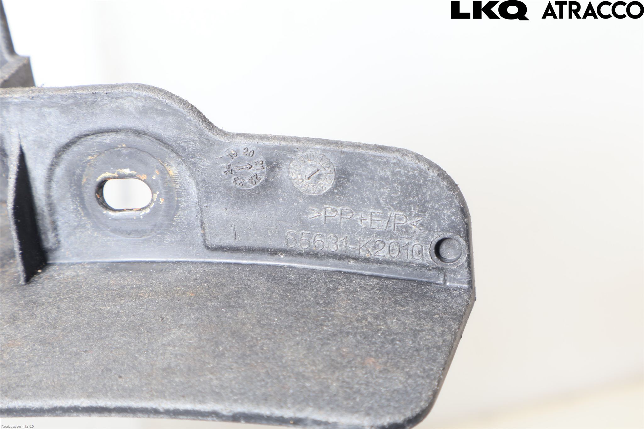 Toyota YARIS CROSS XP21 21- Stänkskydd