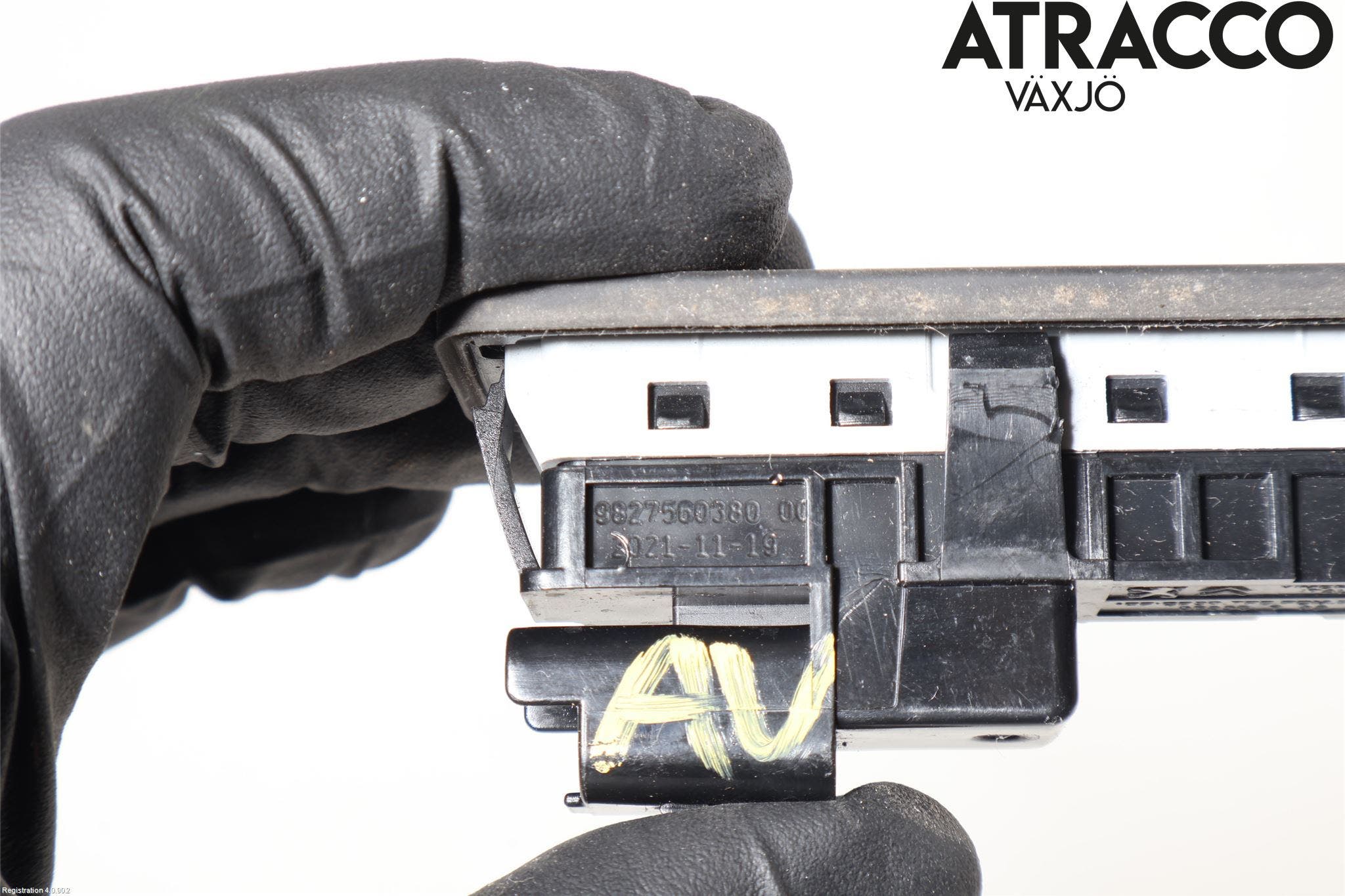 Peugeot 3008 17-24 Bakluckehandtag