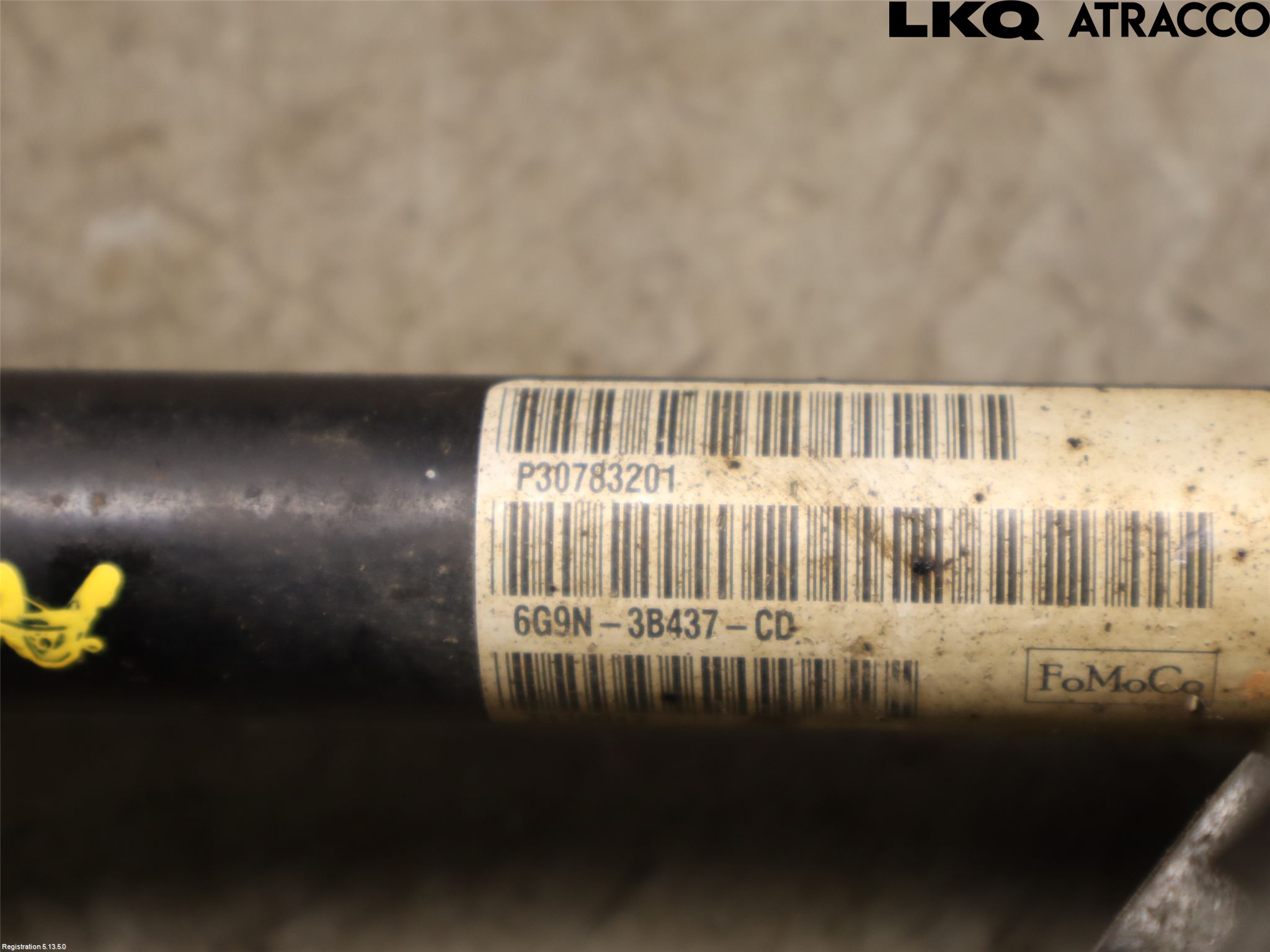 Volvo V70 08-13 Drivaxel Fram Vänster