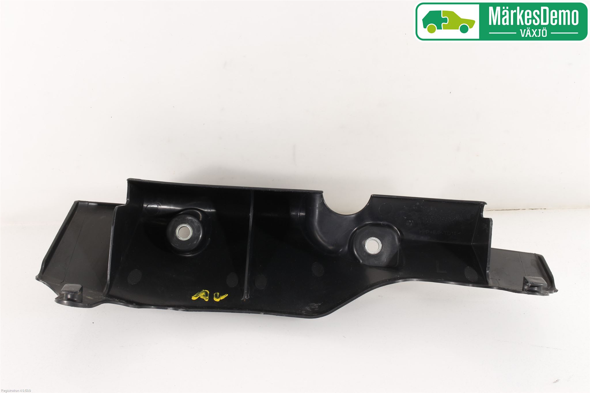 Toyota AVENSIS 16-18 Bärarm Bak Vänster