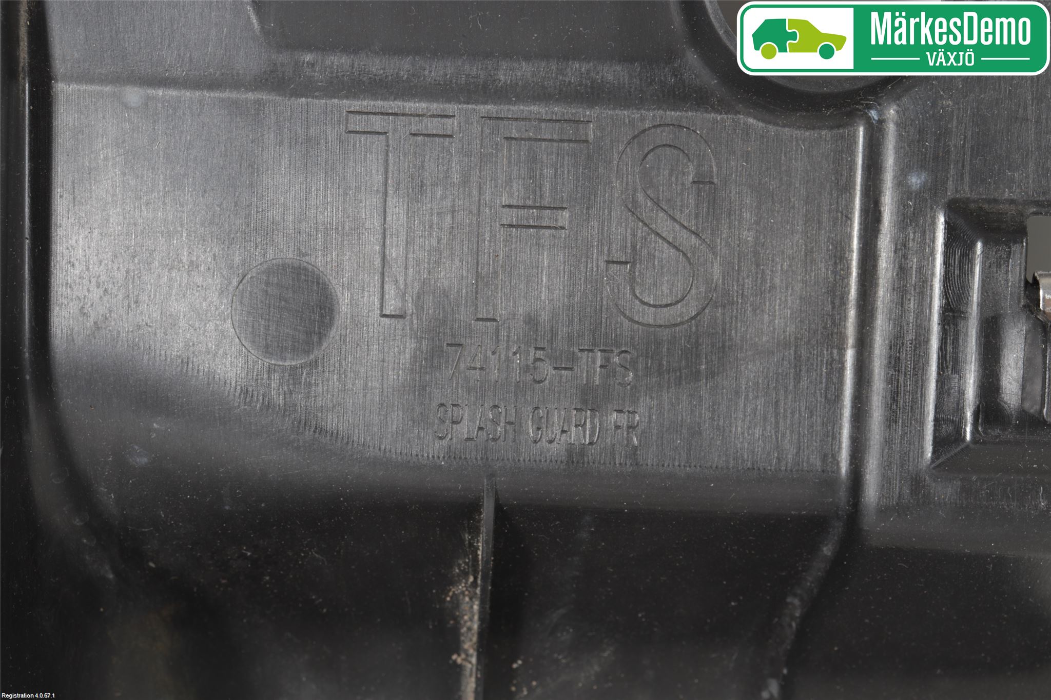 Honda HR-V 15-21 Hasplåt Plåt-Plast