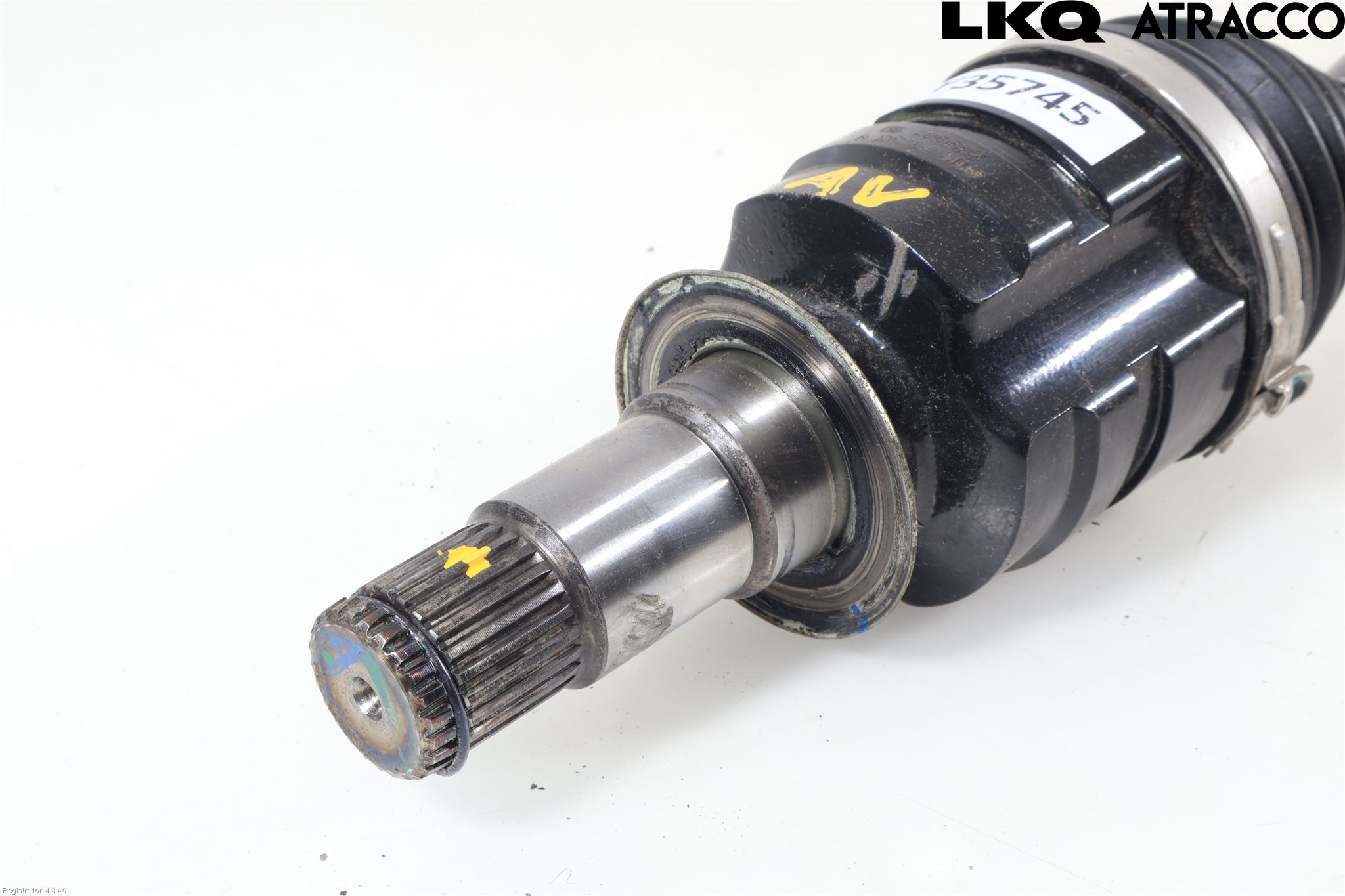 Toyota C-HR 24- Drivaxel Fram Höger