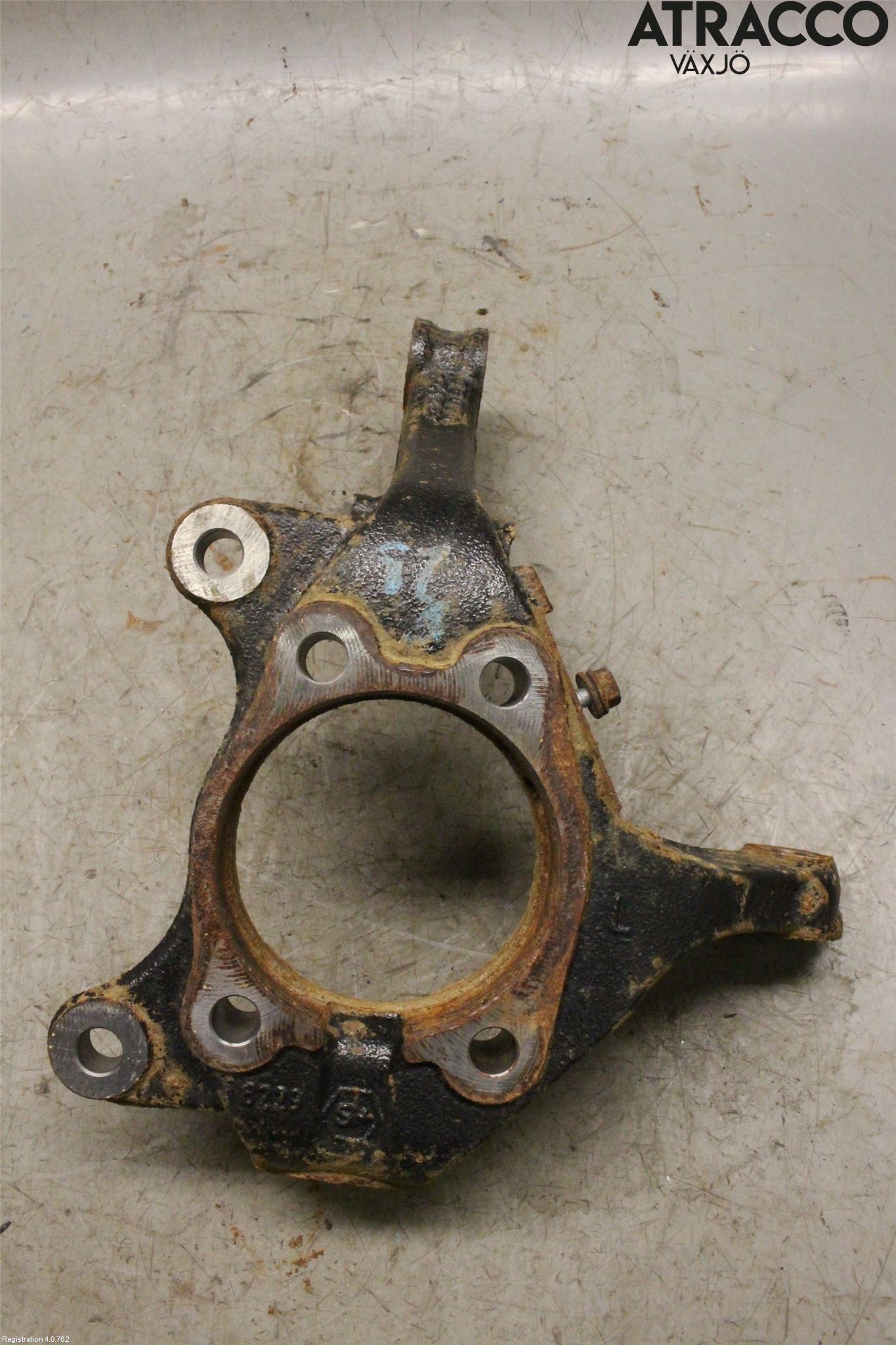 Toyota AURIS 13-19 Styrspindel Lagerhus Vä