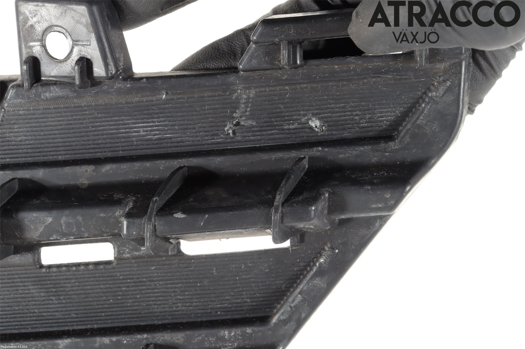 Toyota VERSO 09-18 Grilldel Vänster