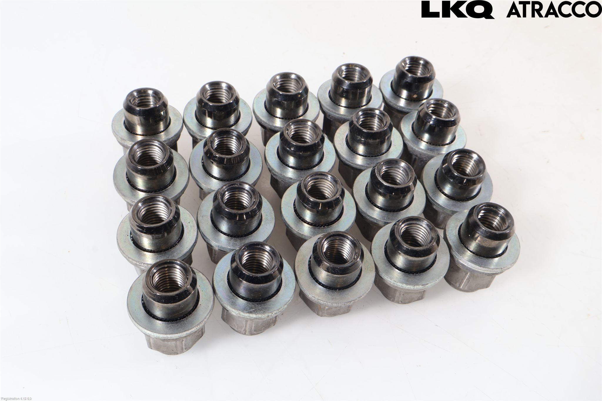 Toyota C-HR 24- Hjulmutter-Bult-Sats