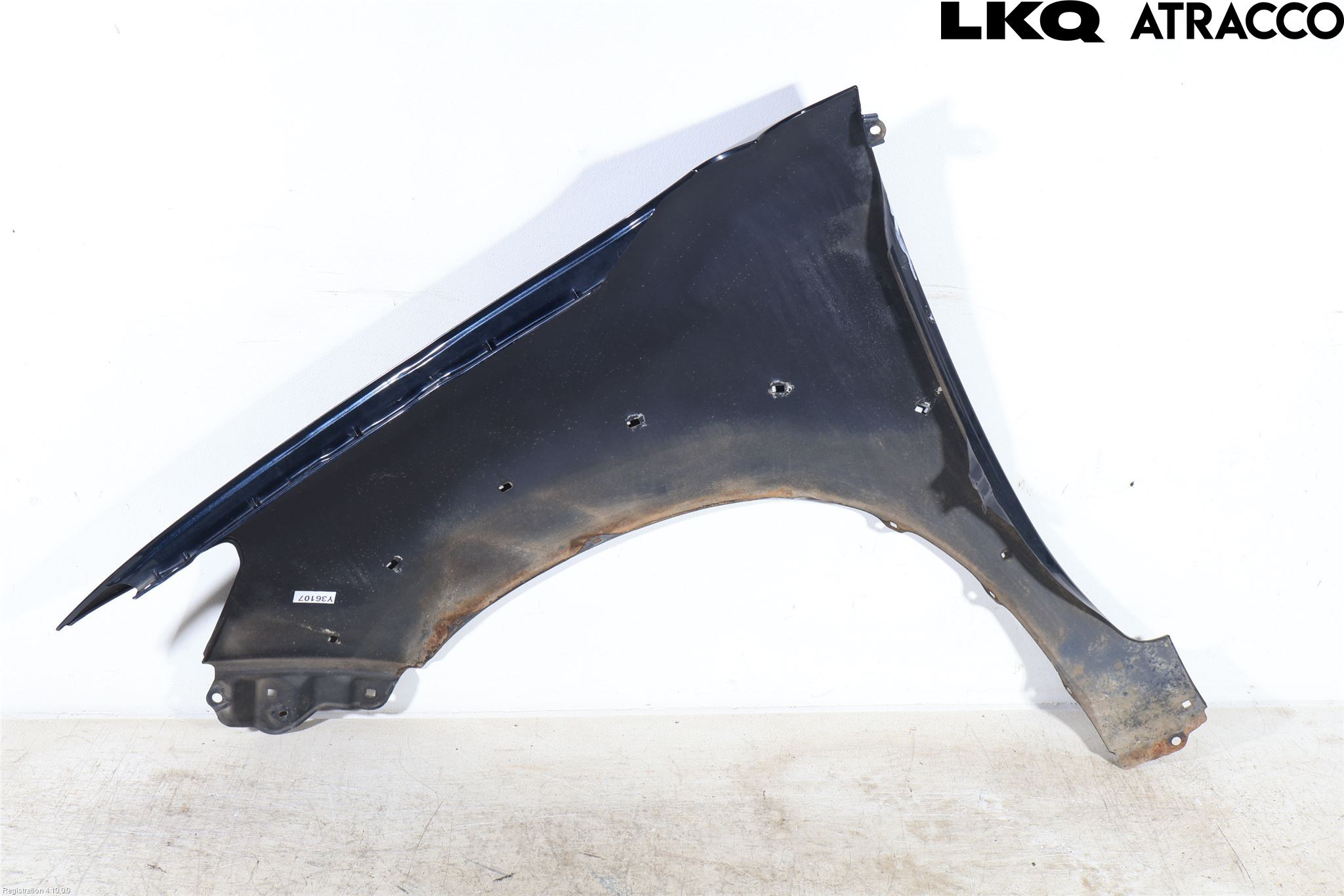 Toyota HILUX 05-16 Skärm Fram Höger