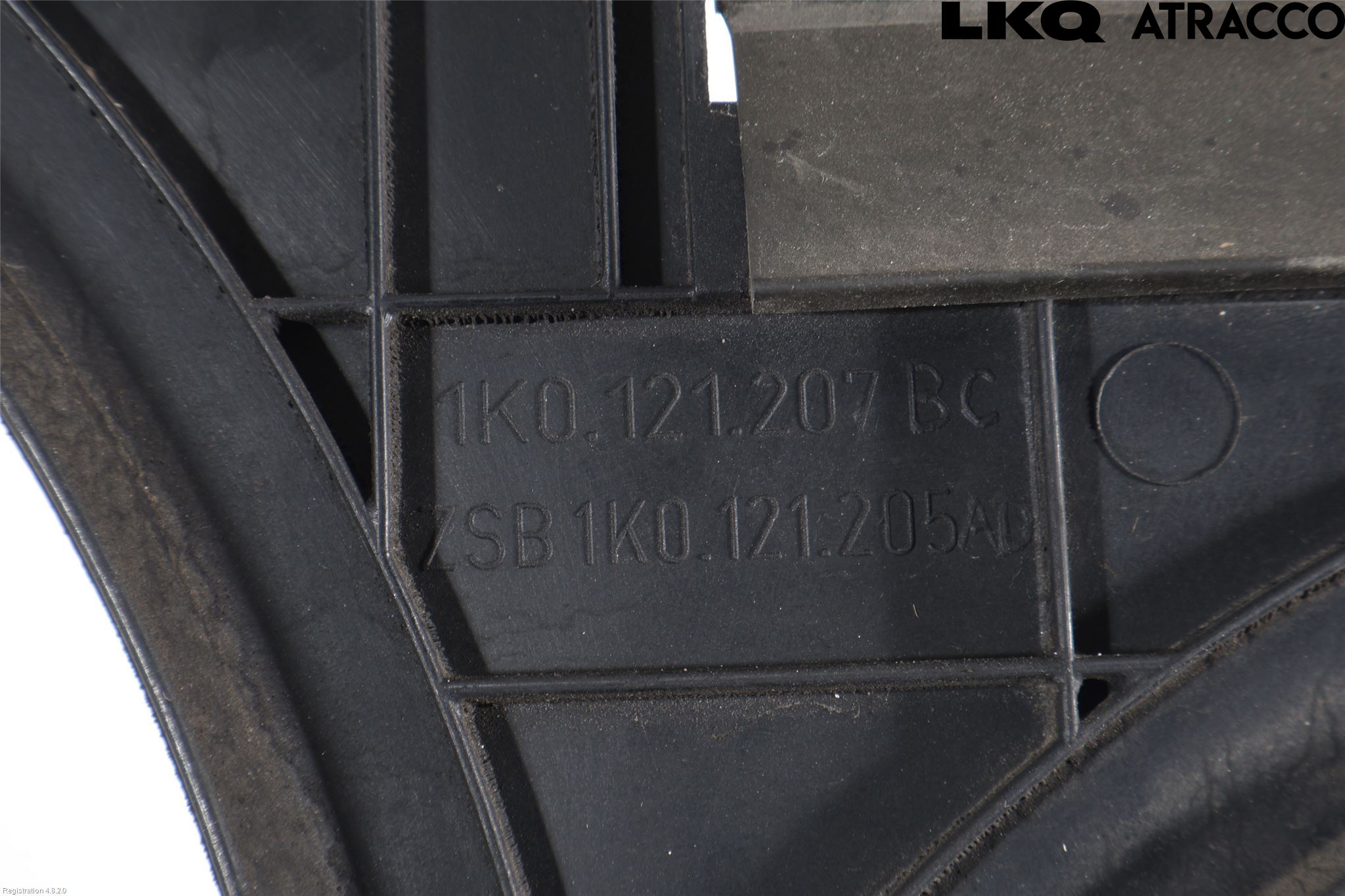 Volkswagen VW PASSAT 11-14 Kylfläktkåpa