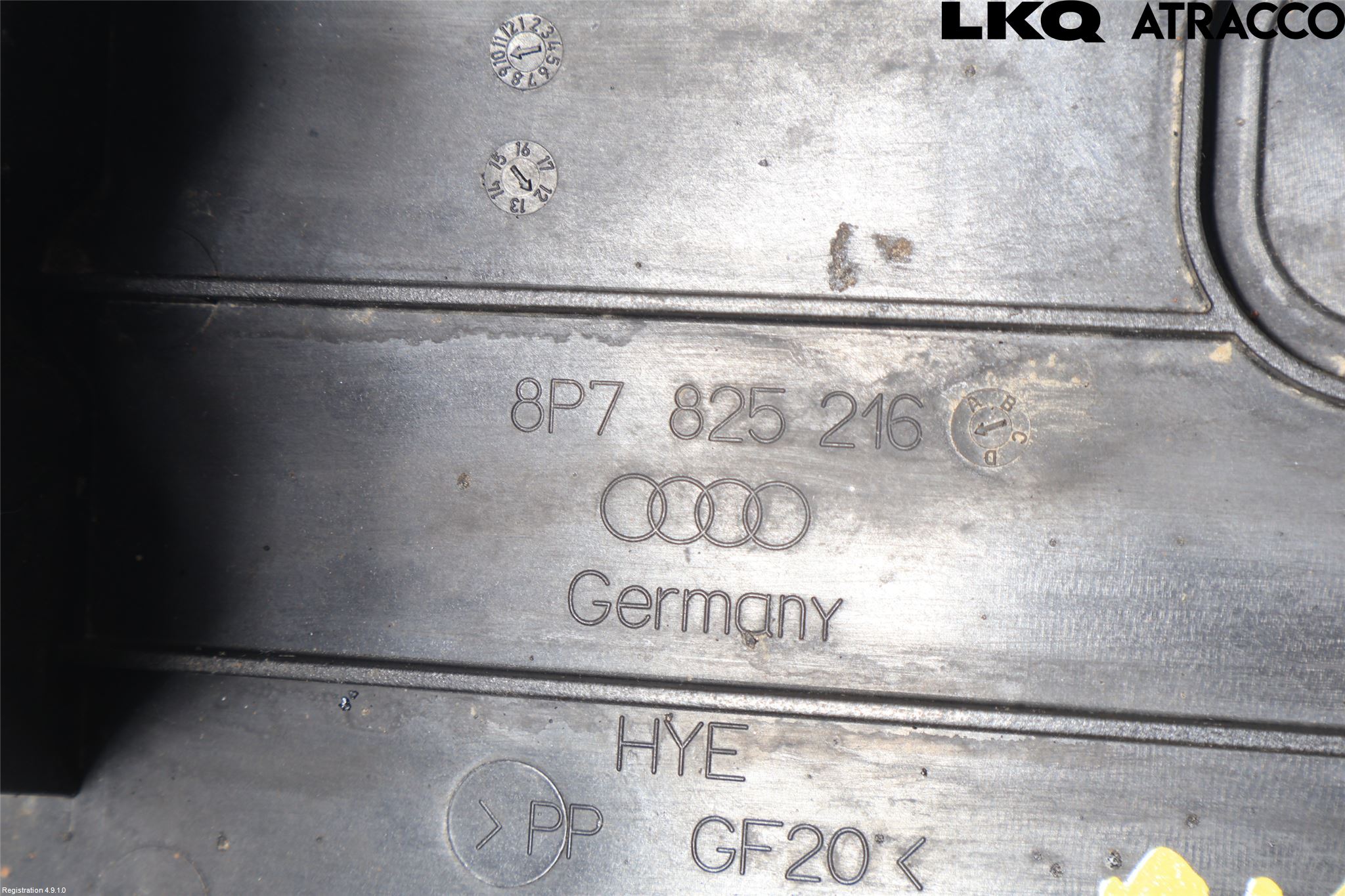 Audi A3/S3 05-13 Hasplåt Plåt-Plast