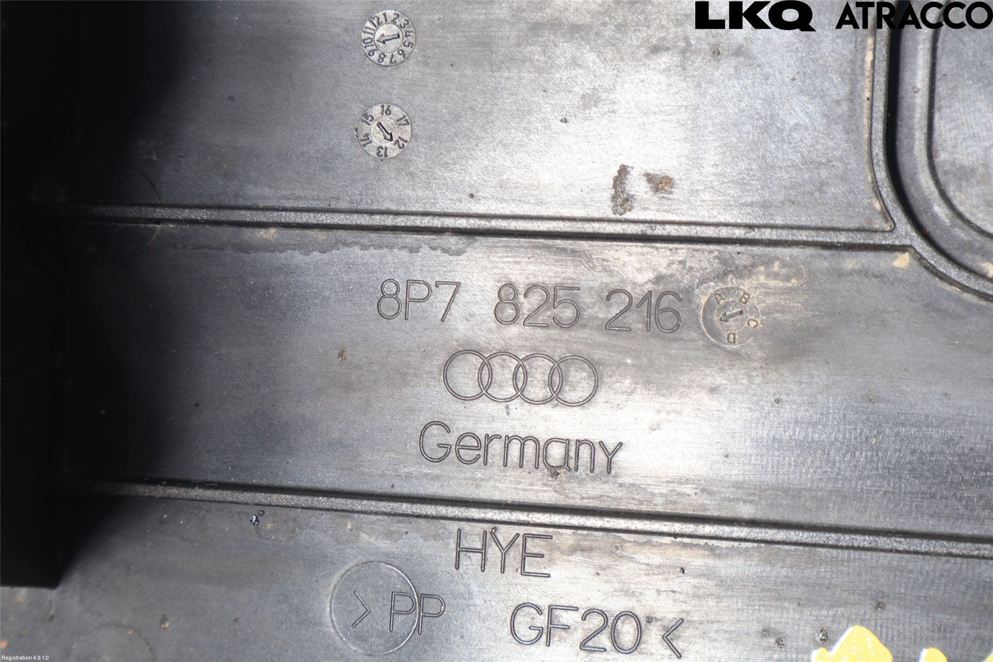 Audi A3/S3 05-13 Hasplåt Plåt-Plast