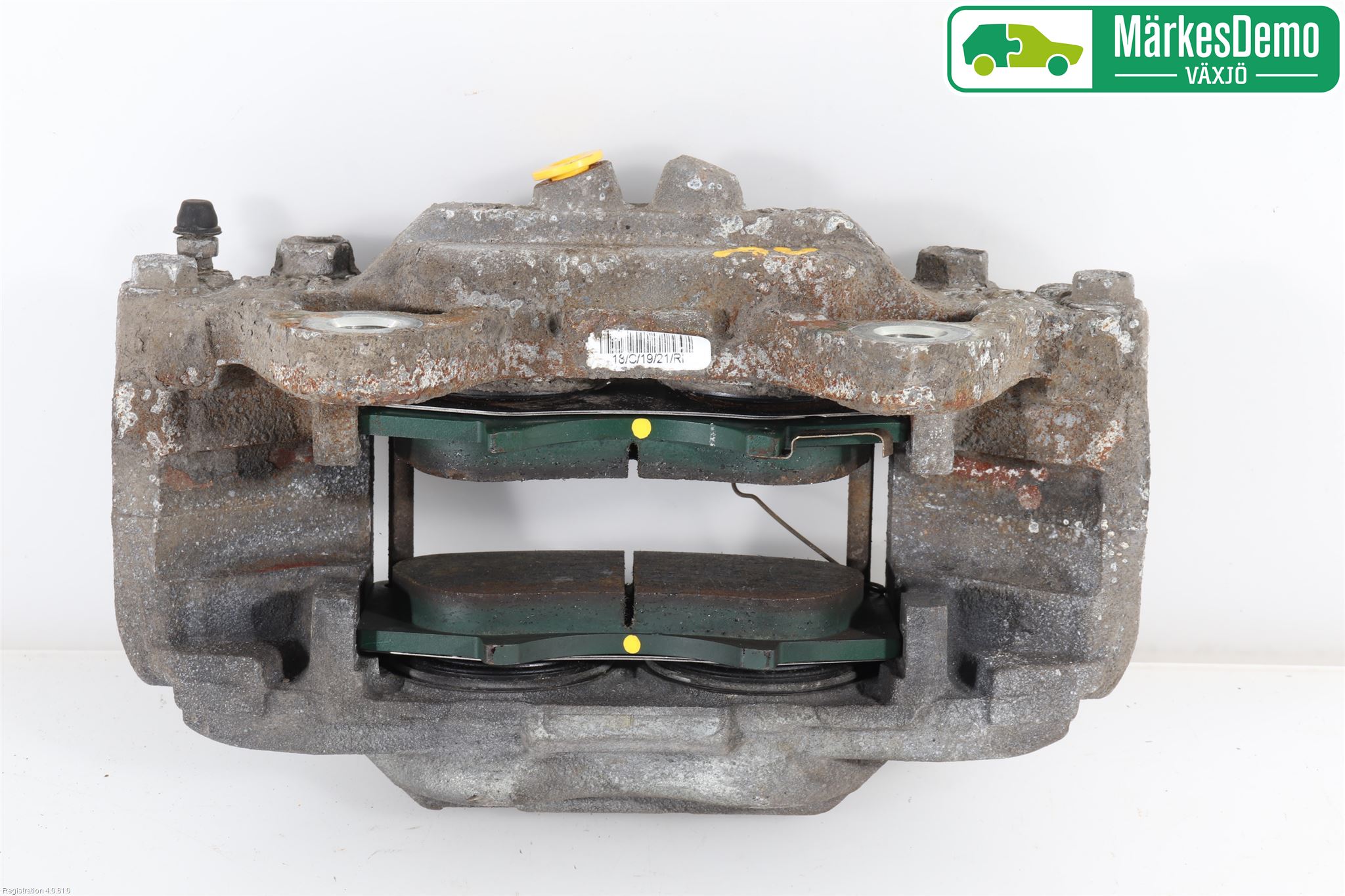 Toyota HILUX 16- Bromsok Fram Höger