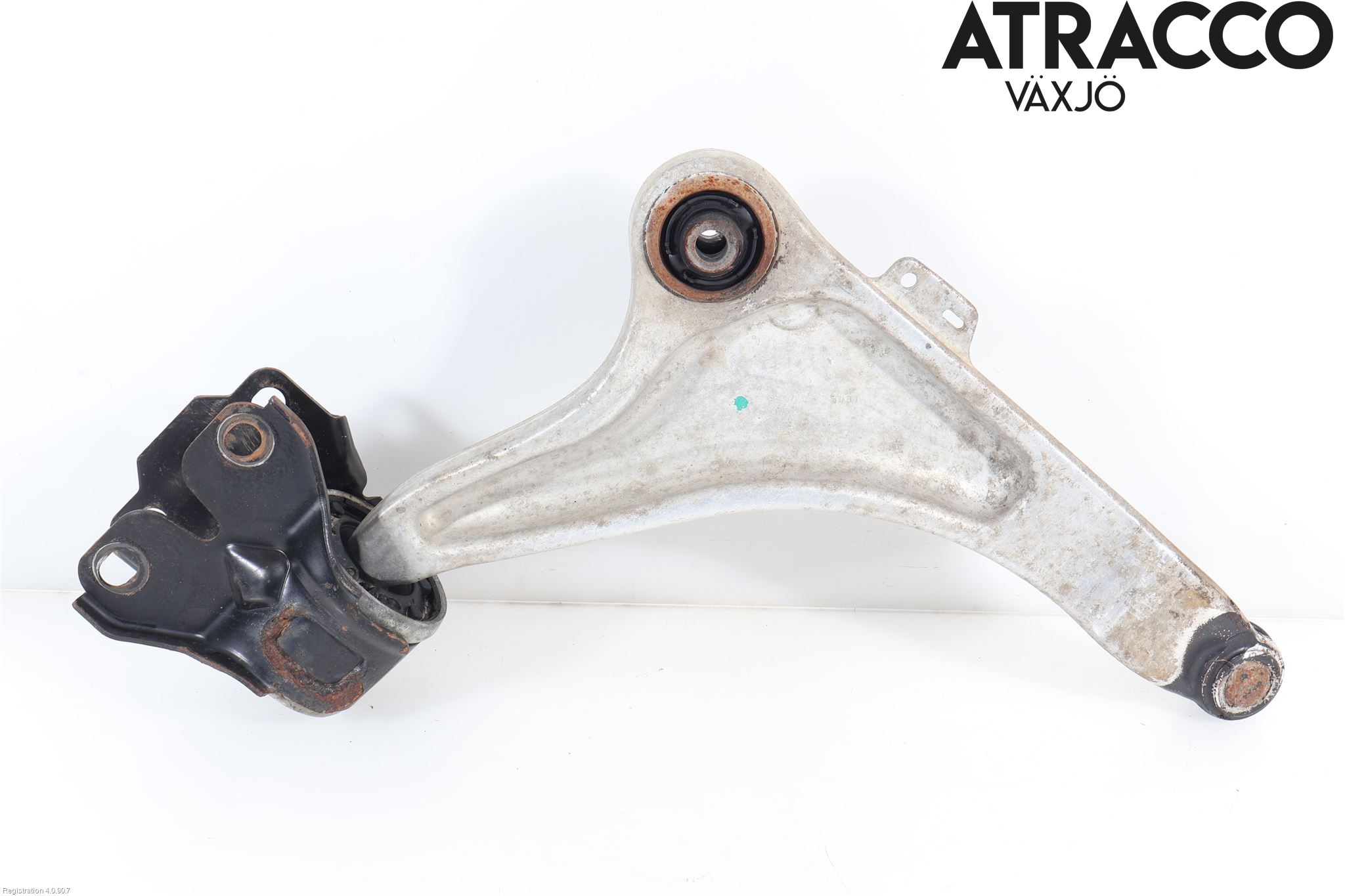 Volvo V60 11-13 Bärarm Fram Undre Vä