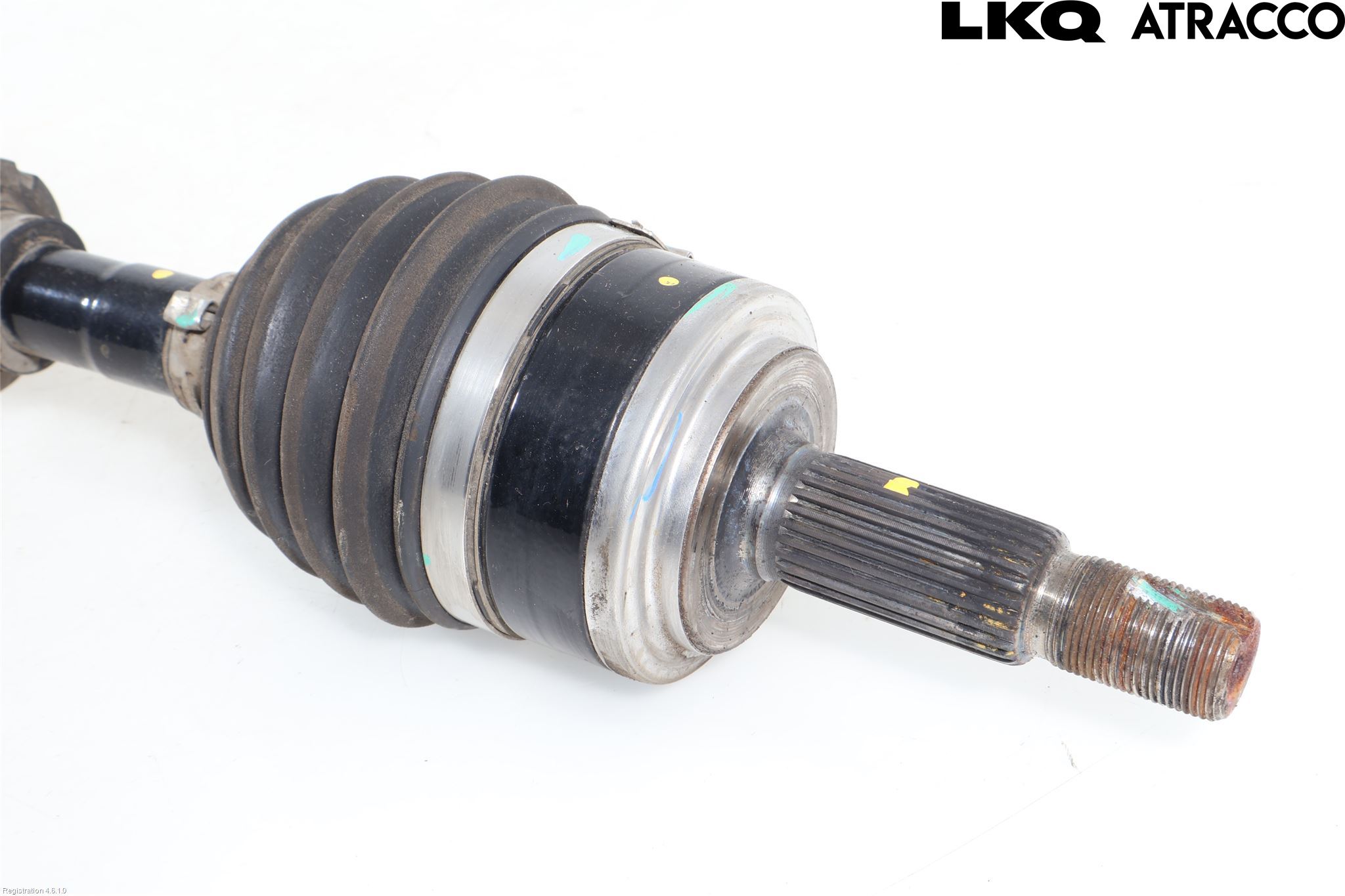 Toyota C-HR 16-23 Drivaxel Fram Vänster