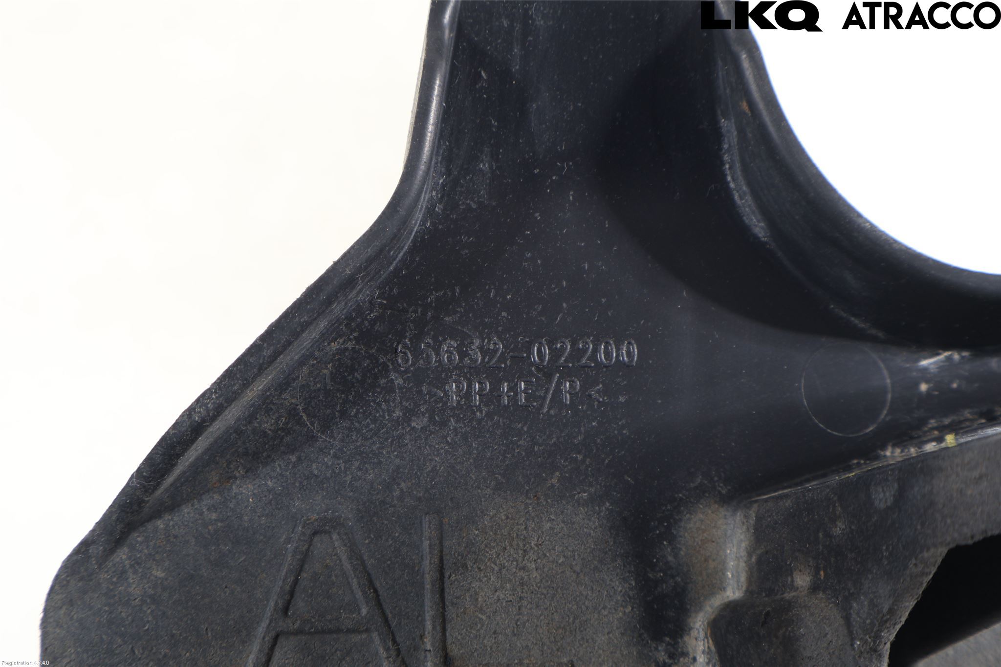 Toyota AURIS 13-19 Stänkskydd