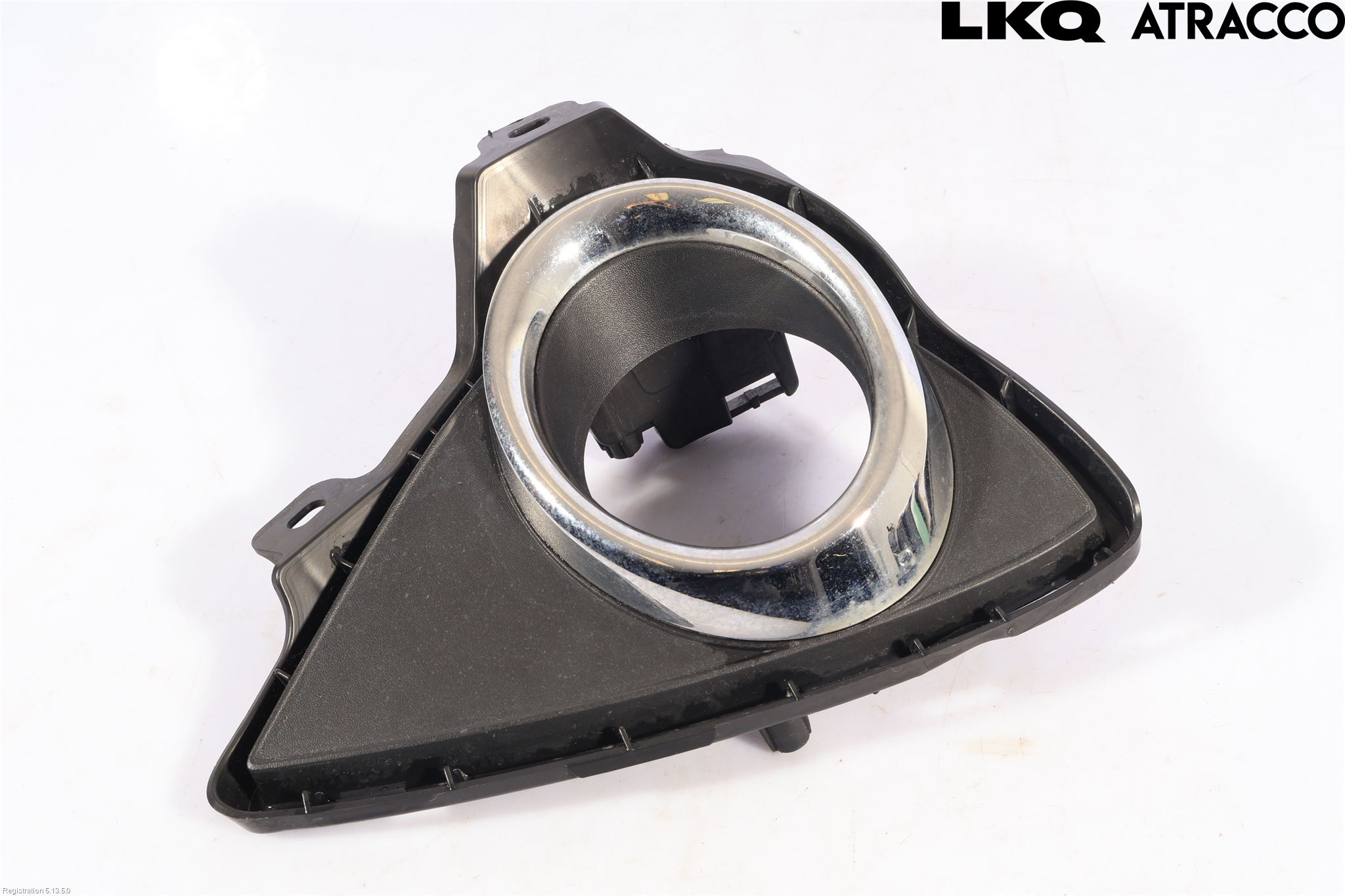 Toyota AURIS 13-19 Dimljussarg Fram