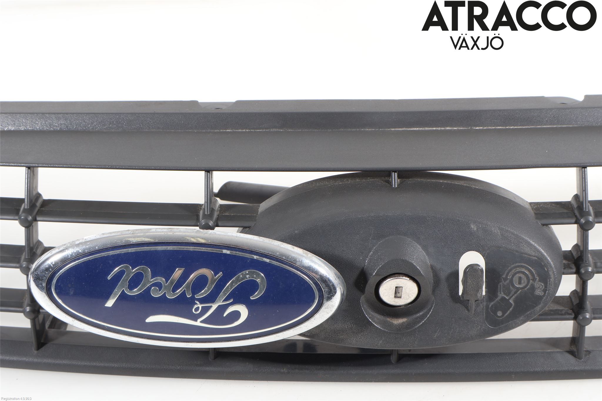 Ford FOCUS 08-11 Grill Komp