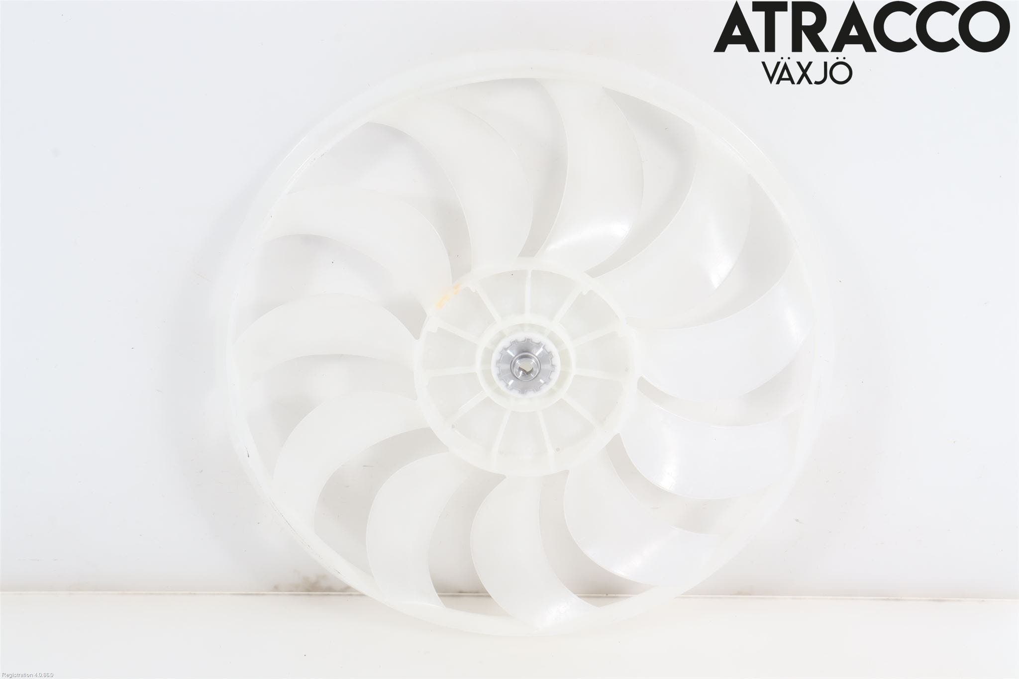 Mitsubishi OUTLANDER 13-21 Kylfläkt-Vinge