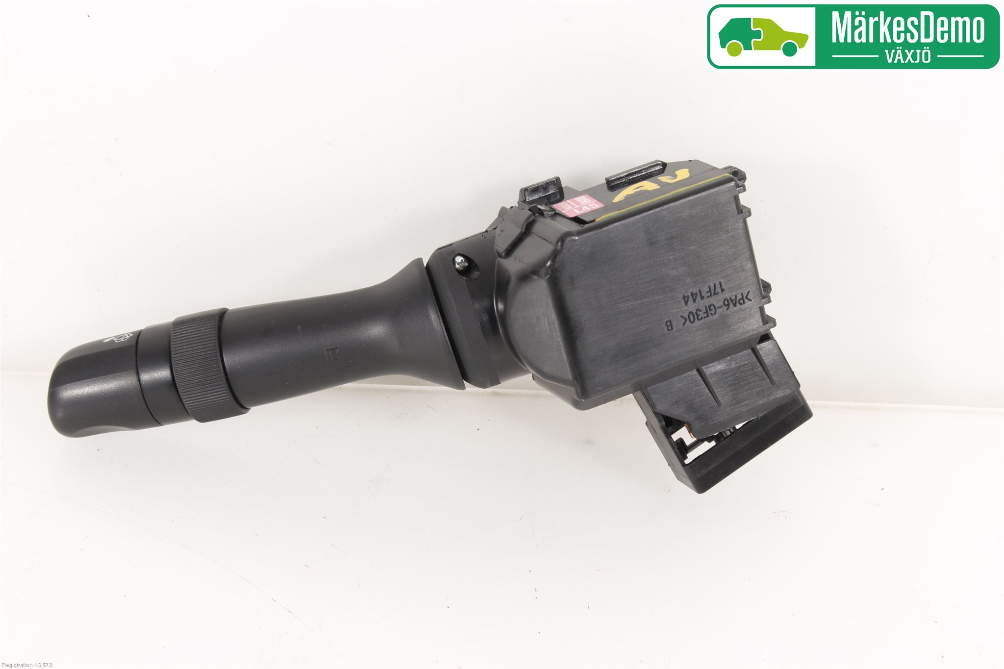 Toyota YARIS XP130 15-20 Spak Torkar-Spolomk