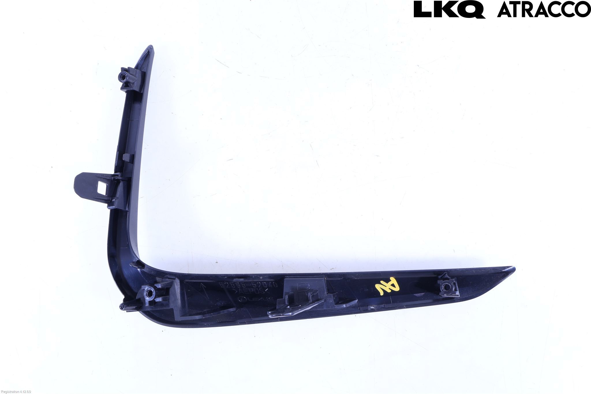 Lexus LBX 24- Stötfångardel Bak Hö