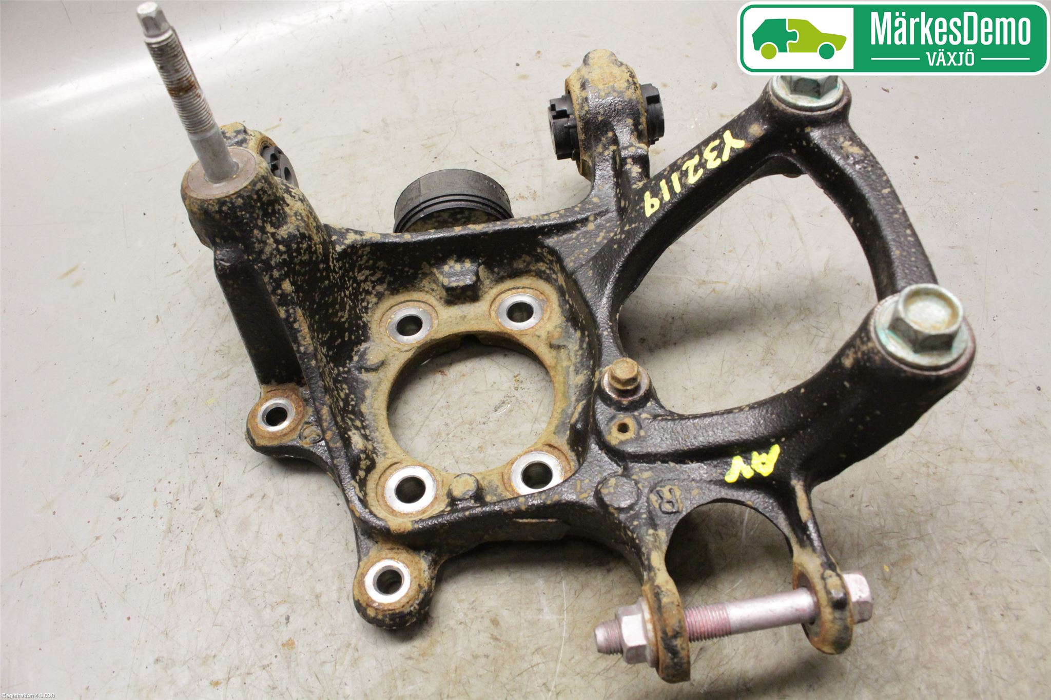 Mazda 3 III 14-19 Hjullagerhus-Spindel Hö B