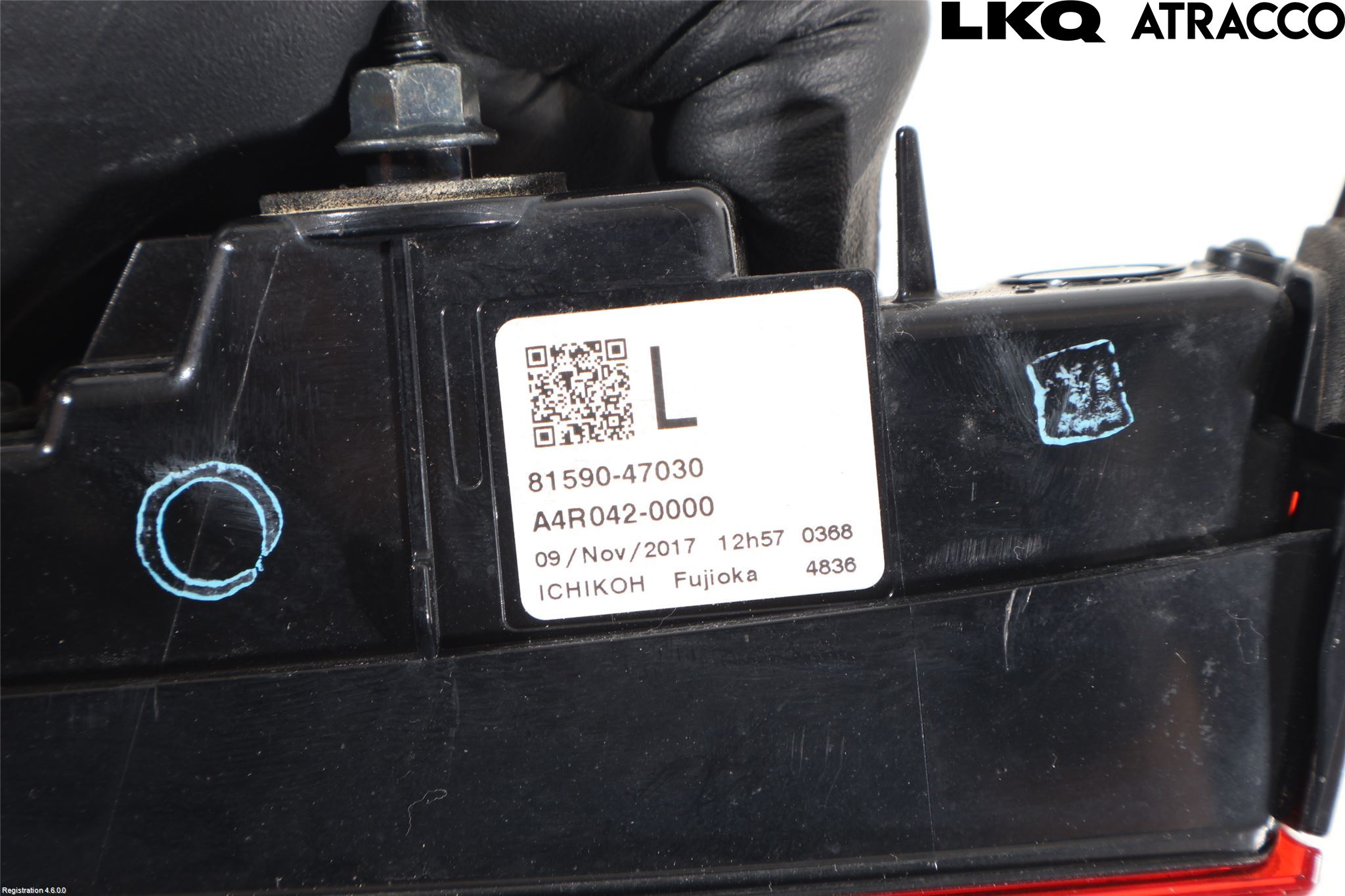 Toyota PRIUS (ZVW50) 16-21 Bakljus Lucka Vä