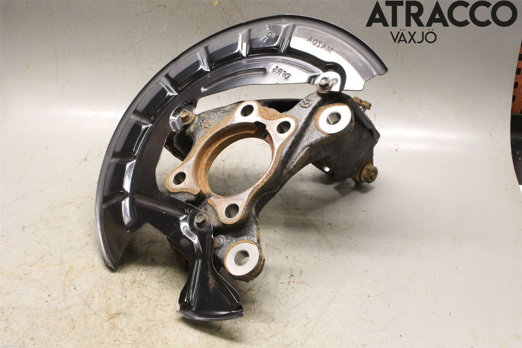 Mazda CX-30 20- Styrspindel Lagerhus Hö