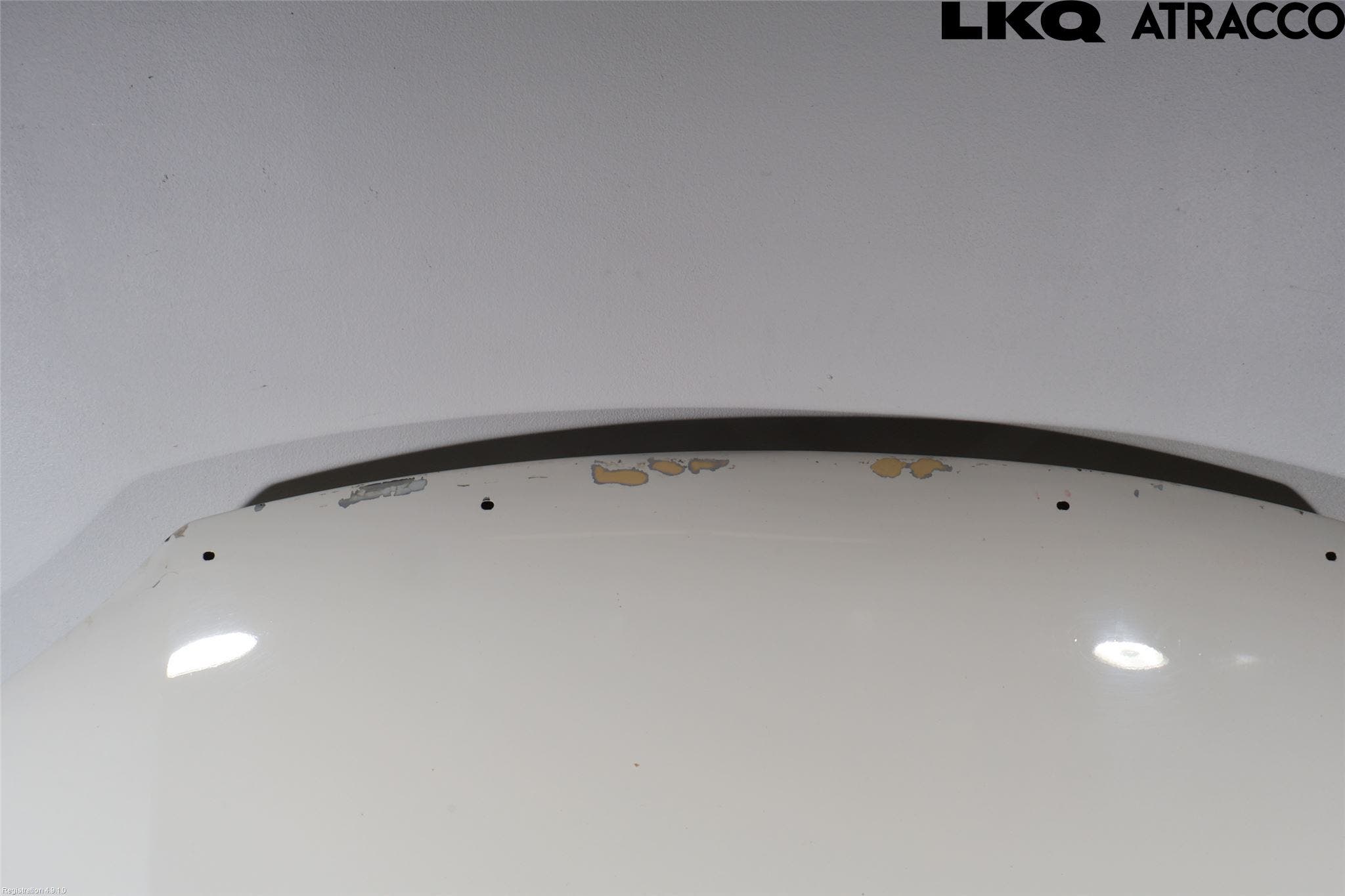 Toyota HILUX 16- Huv Fram