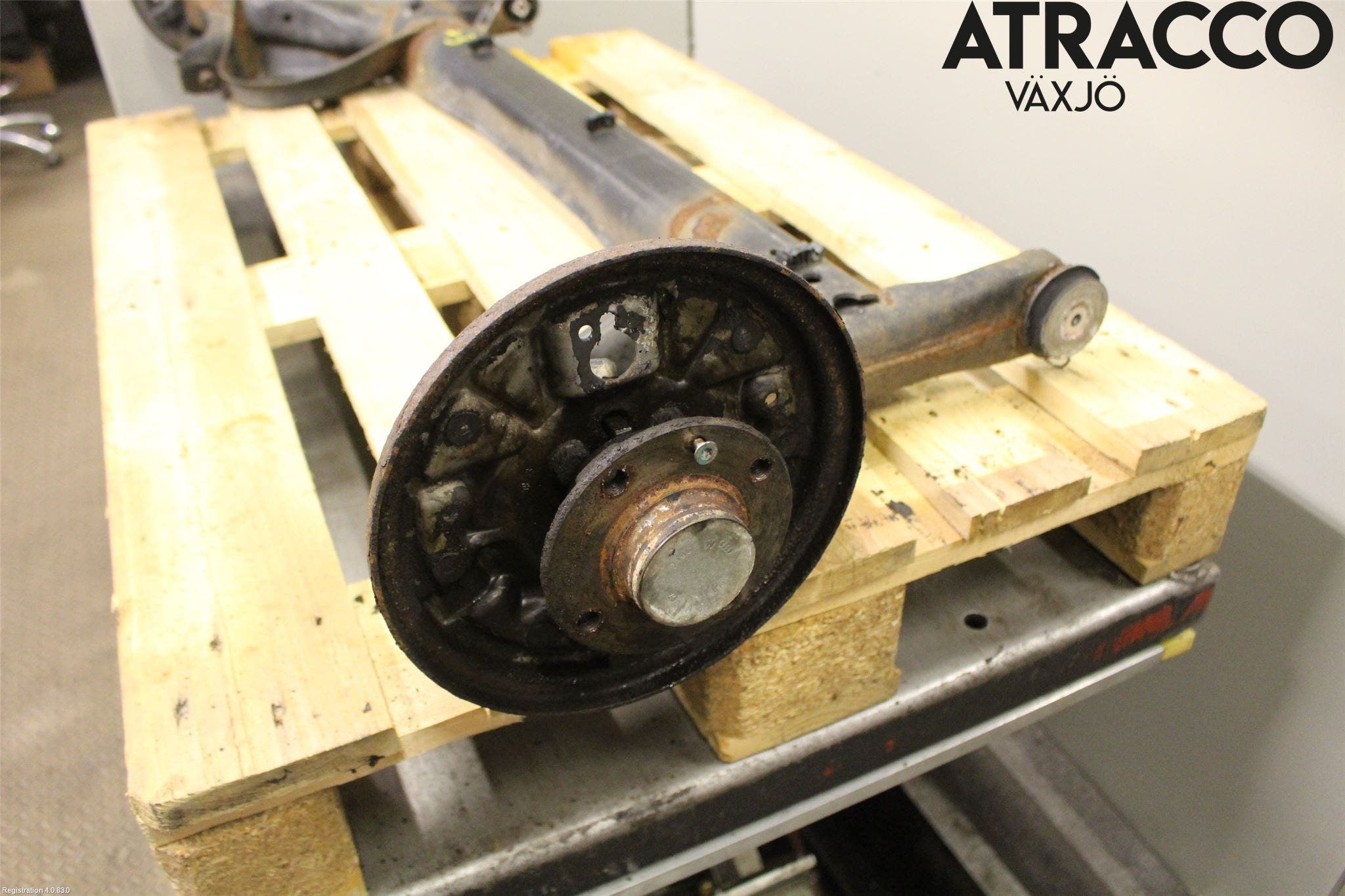 Volkswagen VW UP! / E-UP! Bakaxelbalk