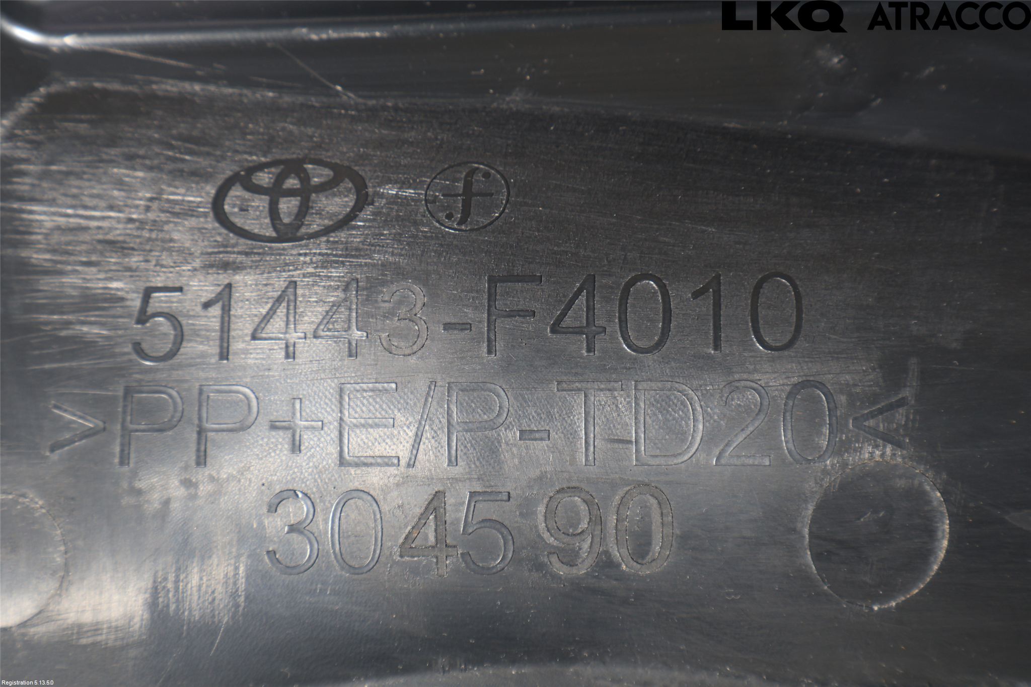 Toyota C-HR 16-23 Hasplåt Plåt-Plast