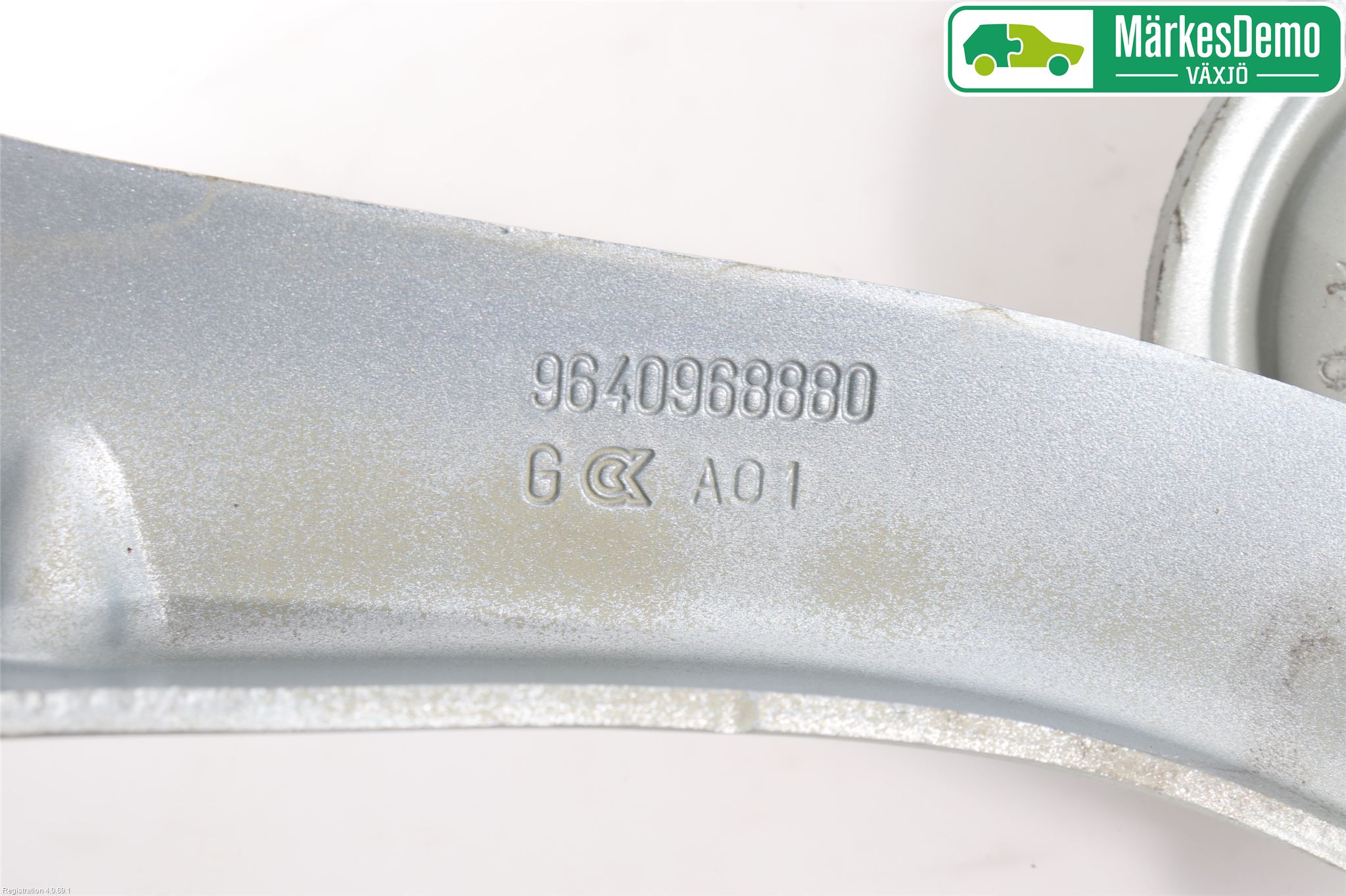 Peugeot 407 Huvgångjärn