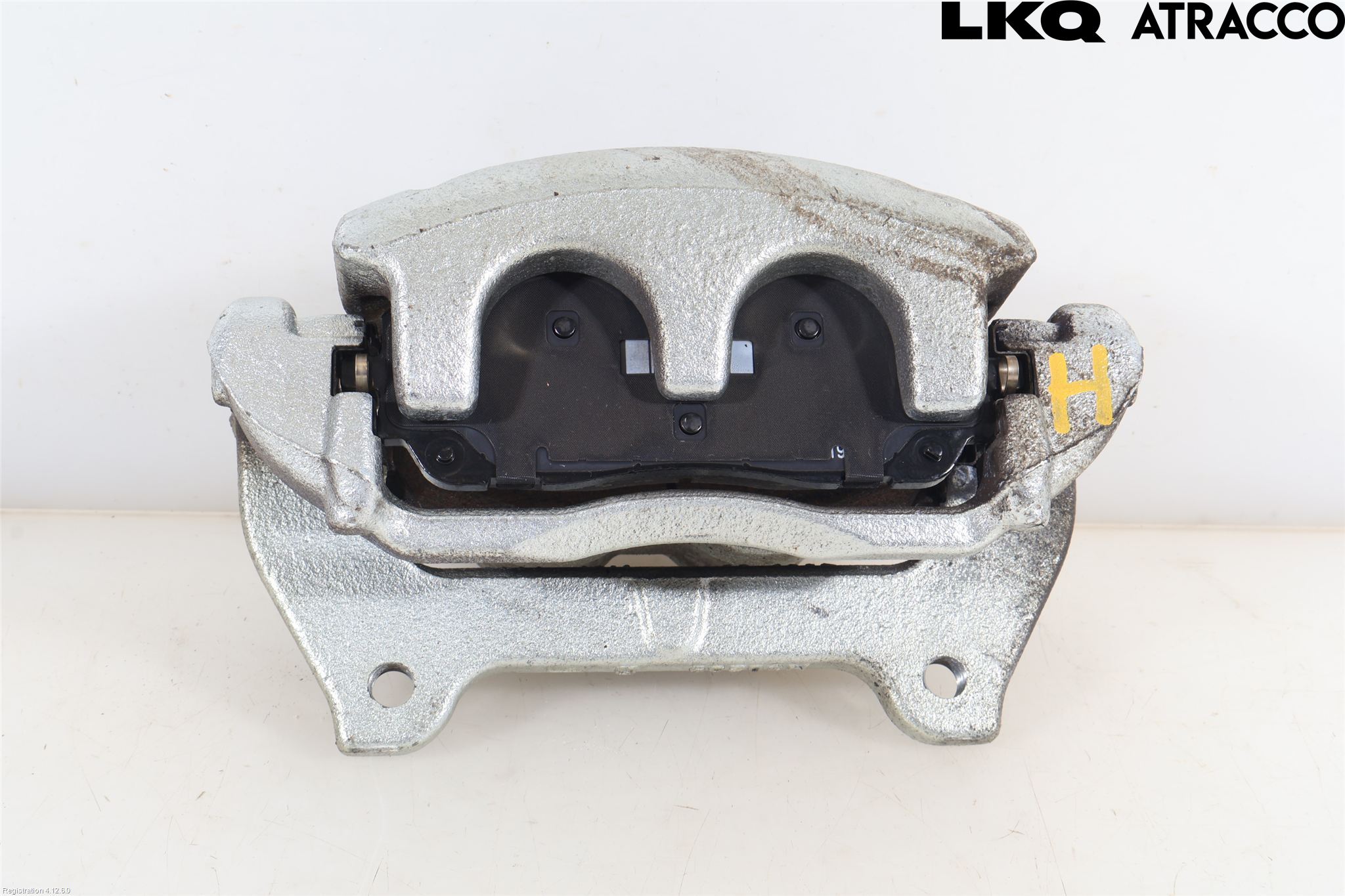 Toyota C-HR 24- Bromsok Fram Höger