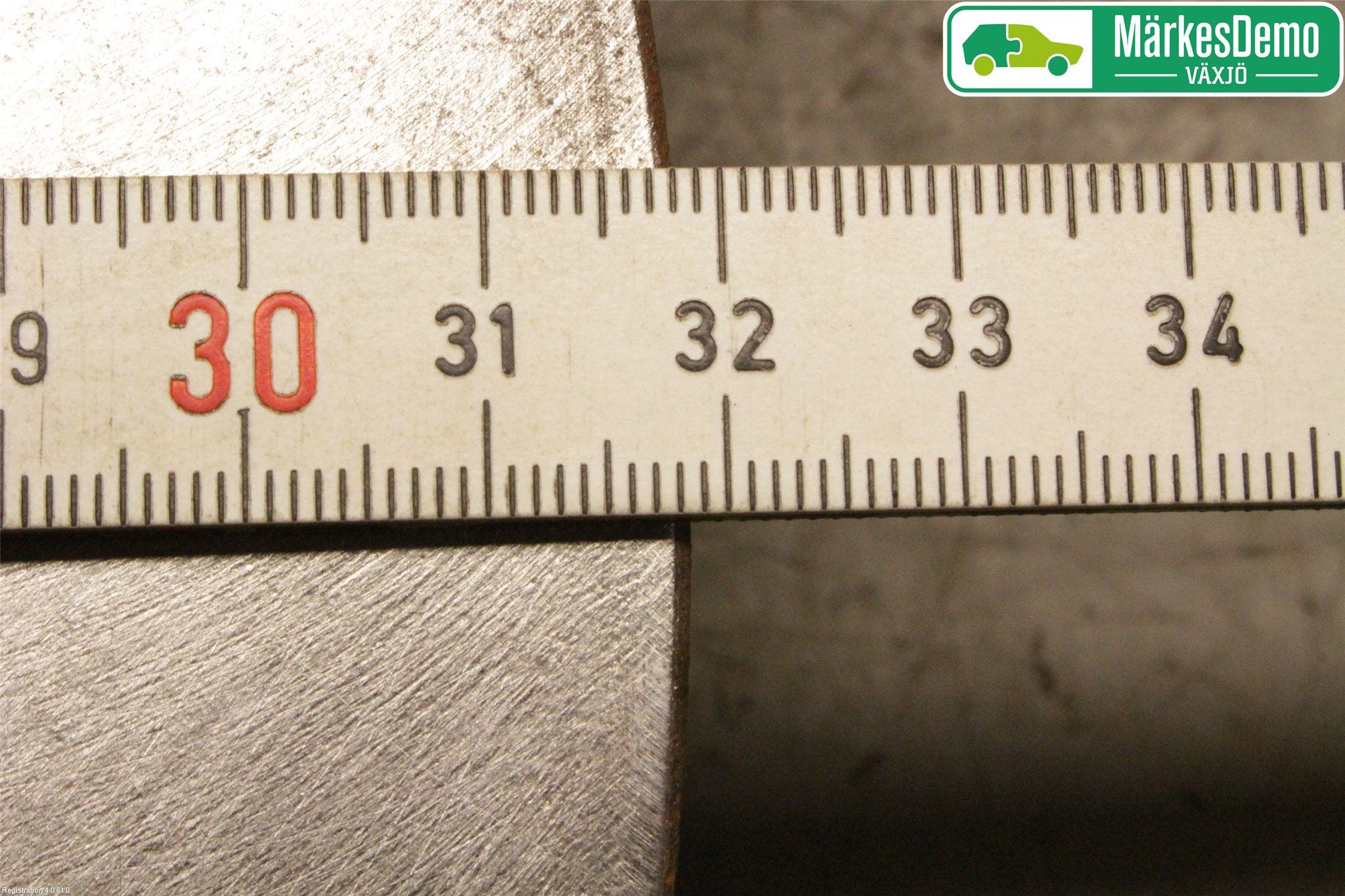 Toyota HILUX 16- Bromsskiva Fram