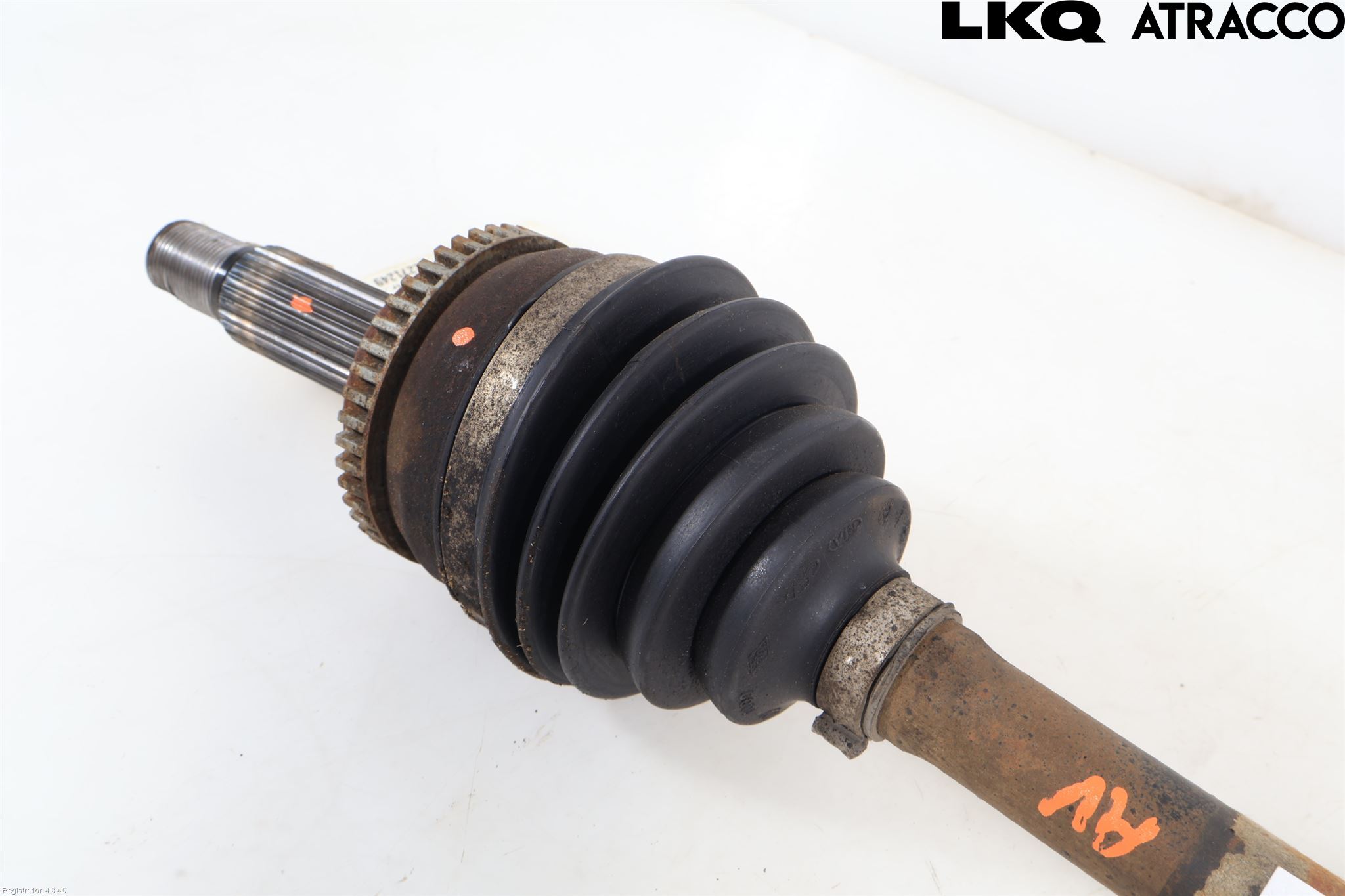 Hyundai ix20 Drivaxel Fram Vänster