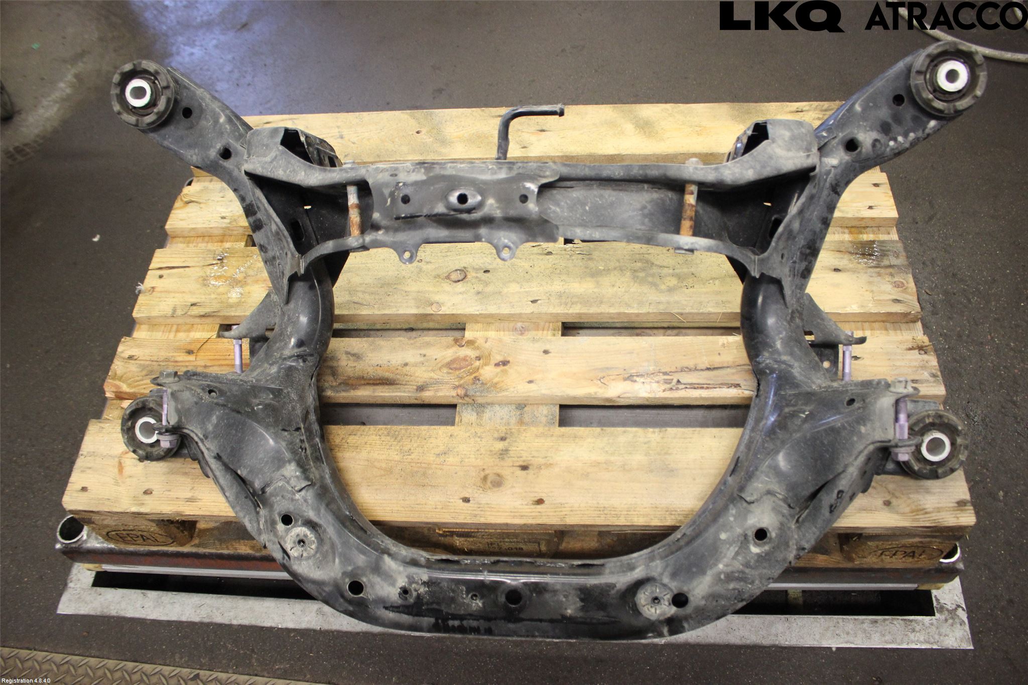 Toyota RAV4 19- Bakaxelbalk