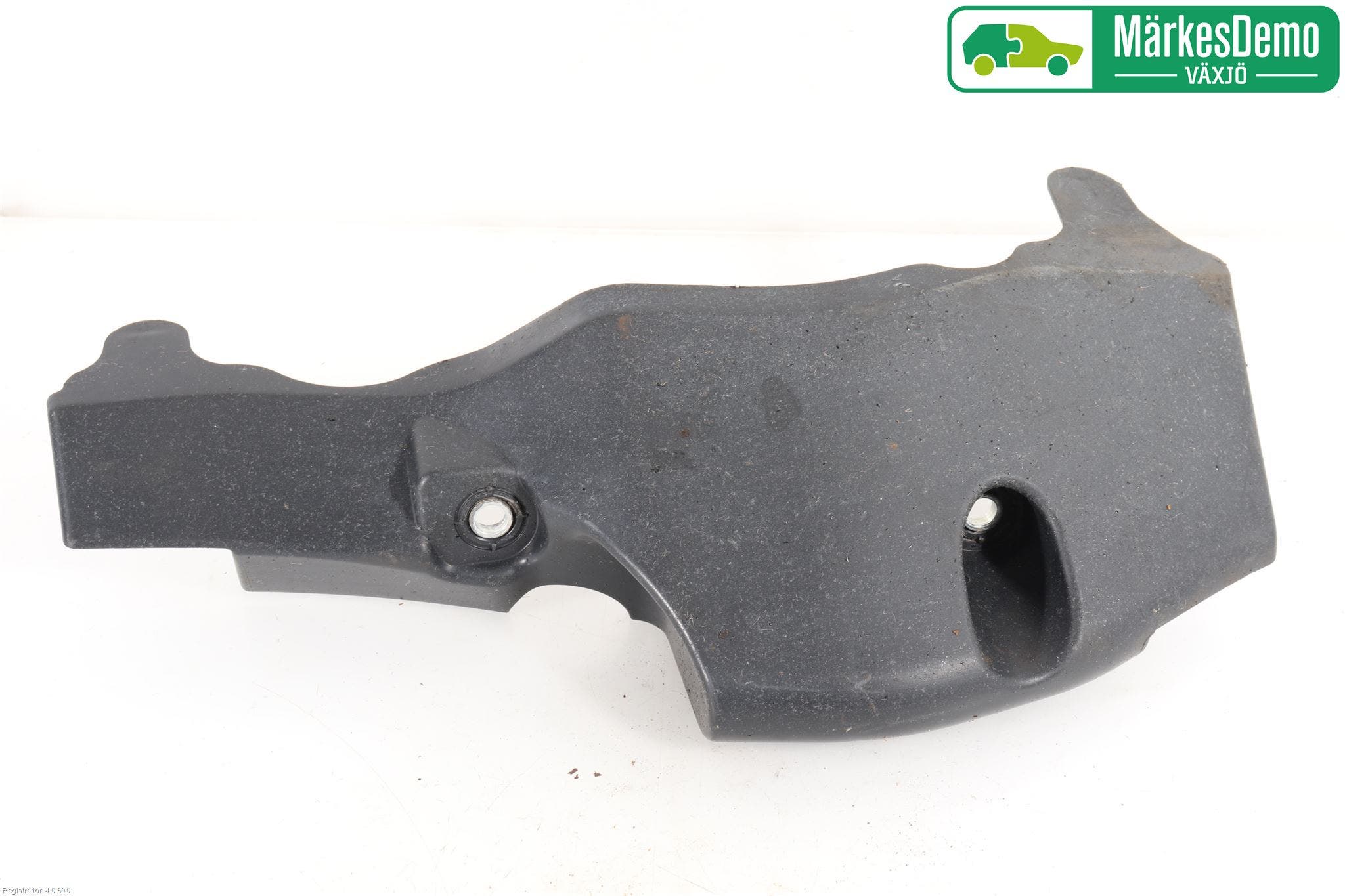 Toyota AVENSIS 16-18 Bärarm Bak Höger