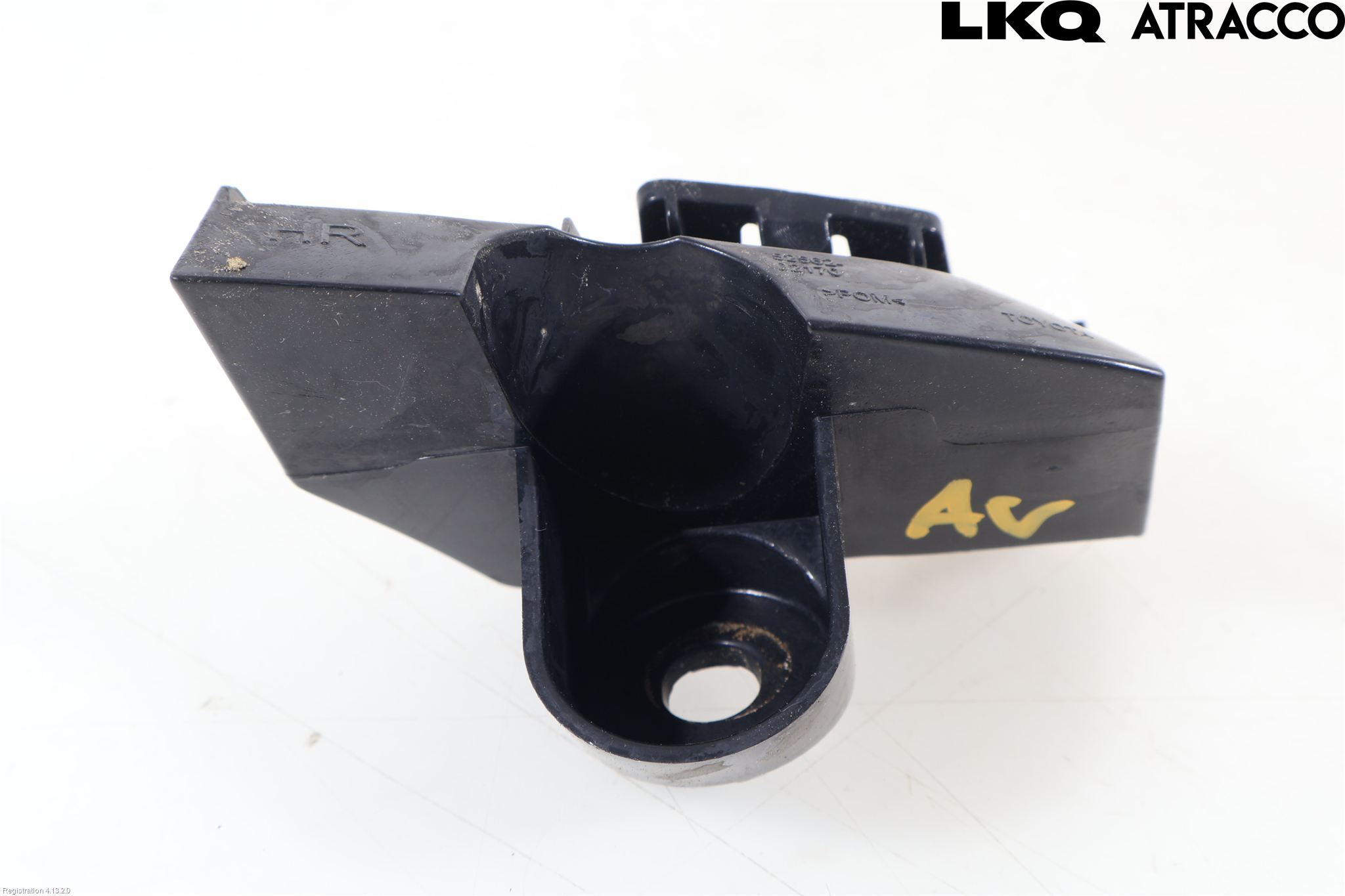 Toyota AURIS 13-19 Stötfångarfäste Bak Hö