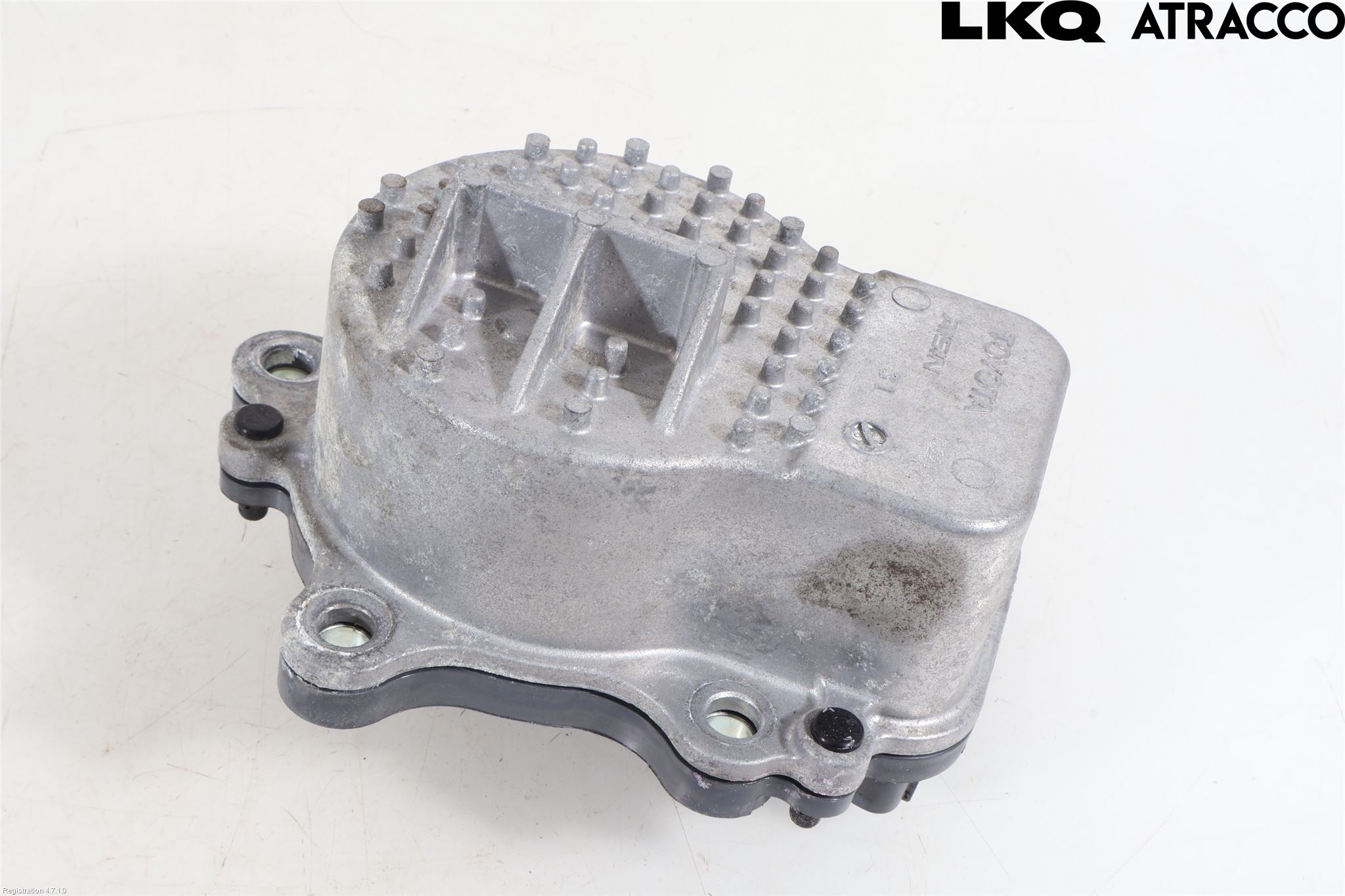 Toyota YARIS XP130 15-20 Vattenpump