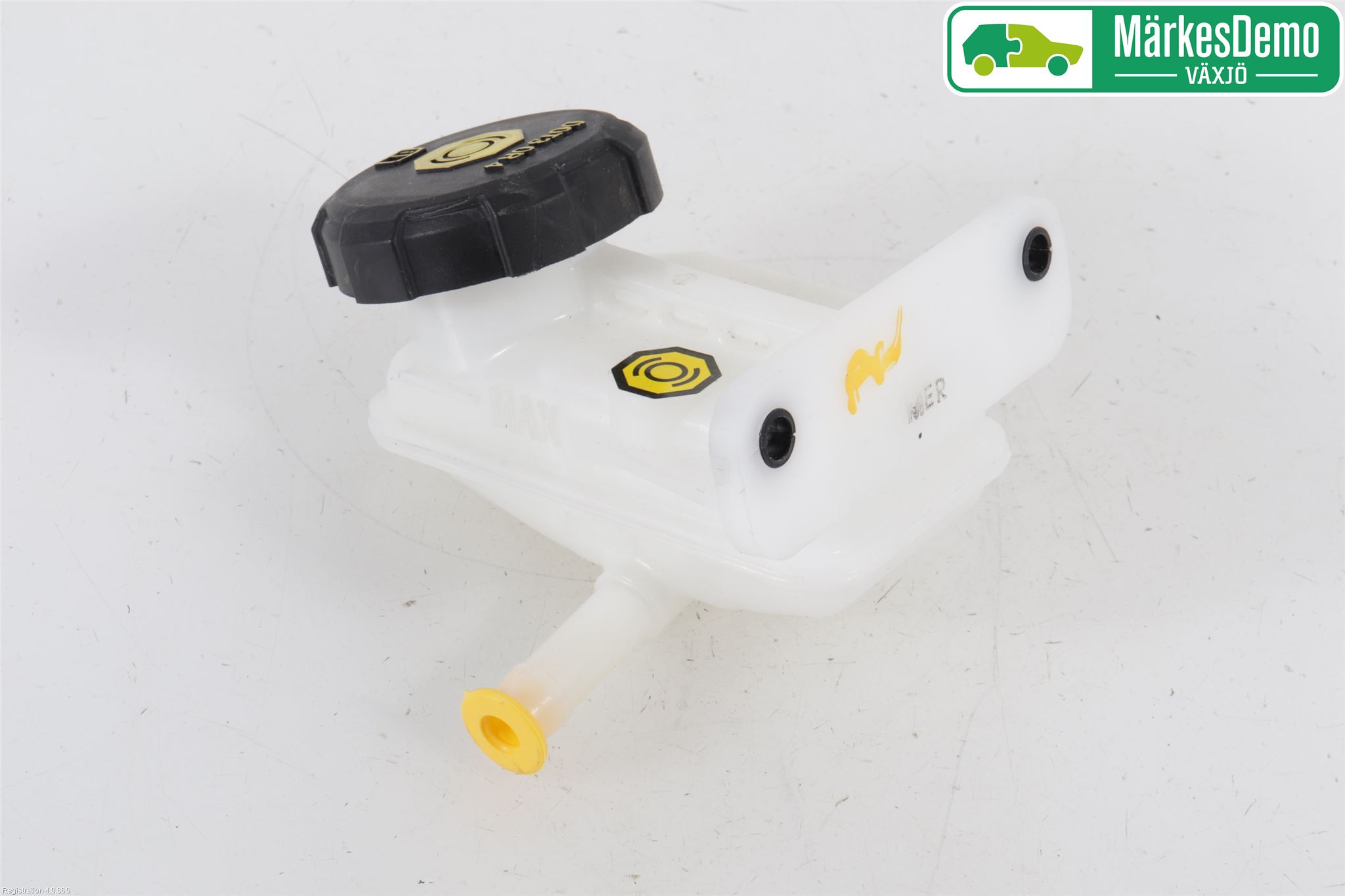 Hyundai IONIQ AE 17-22 Bromsvätskebehållare