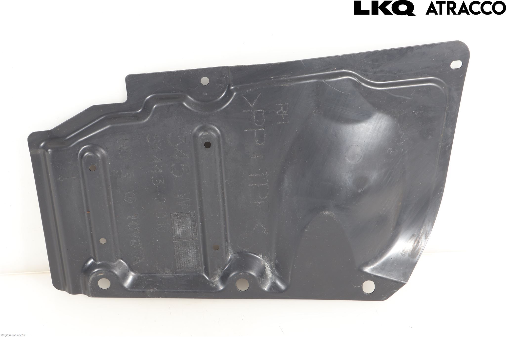 Toyota AVENSIS 16-18 Hasplåt Plåt-Plast