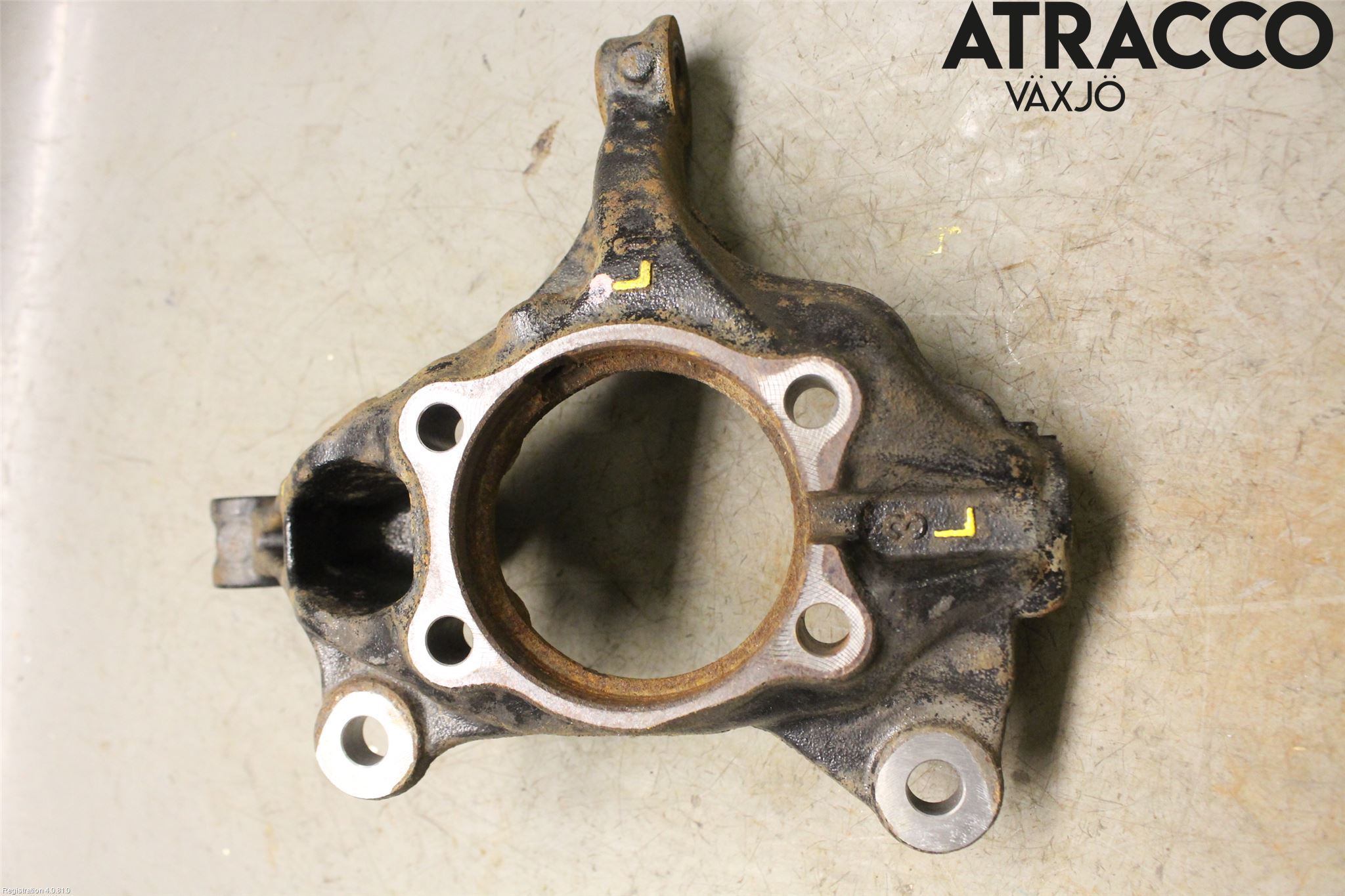 Mazda CX-5 17- Styrspindel Lagerhus Vä